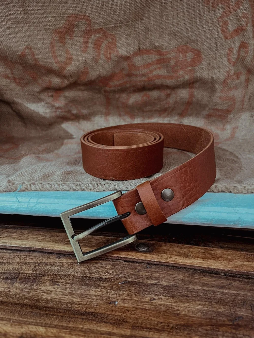 Ceinture Femme Skinny Marron Cuir Synthétique Express – Taille M, Neuve Avec étiquette