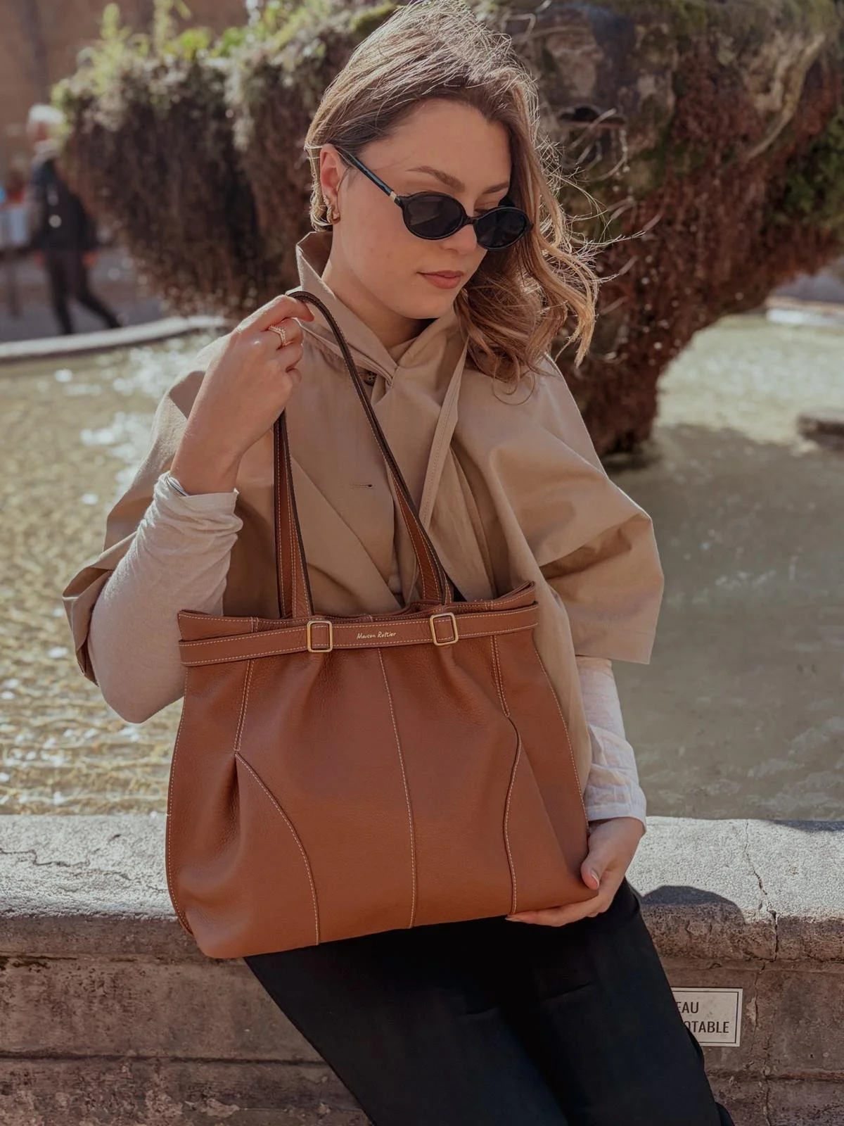 Sac cabas en cuir camel