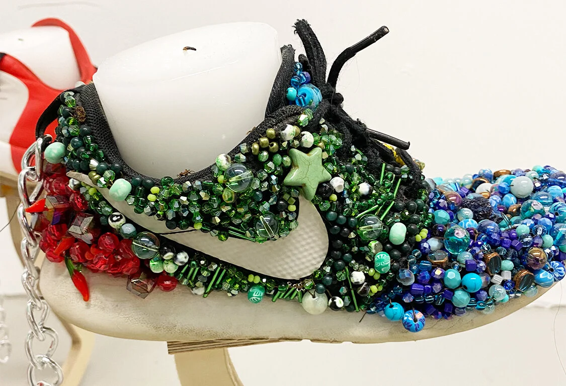 SHOEDETAIL4.jpg