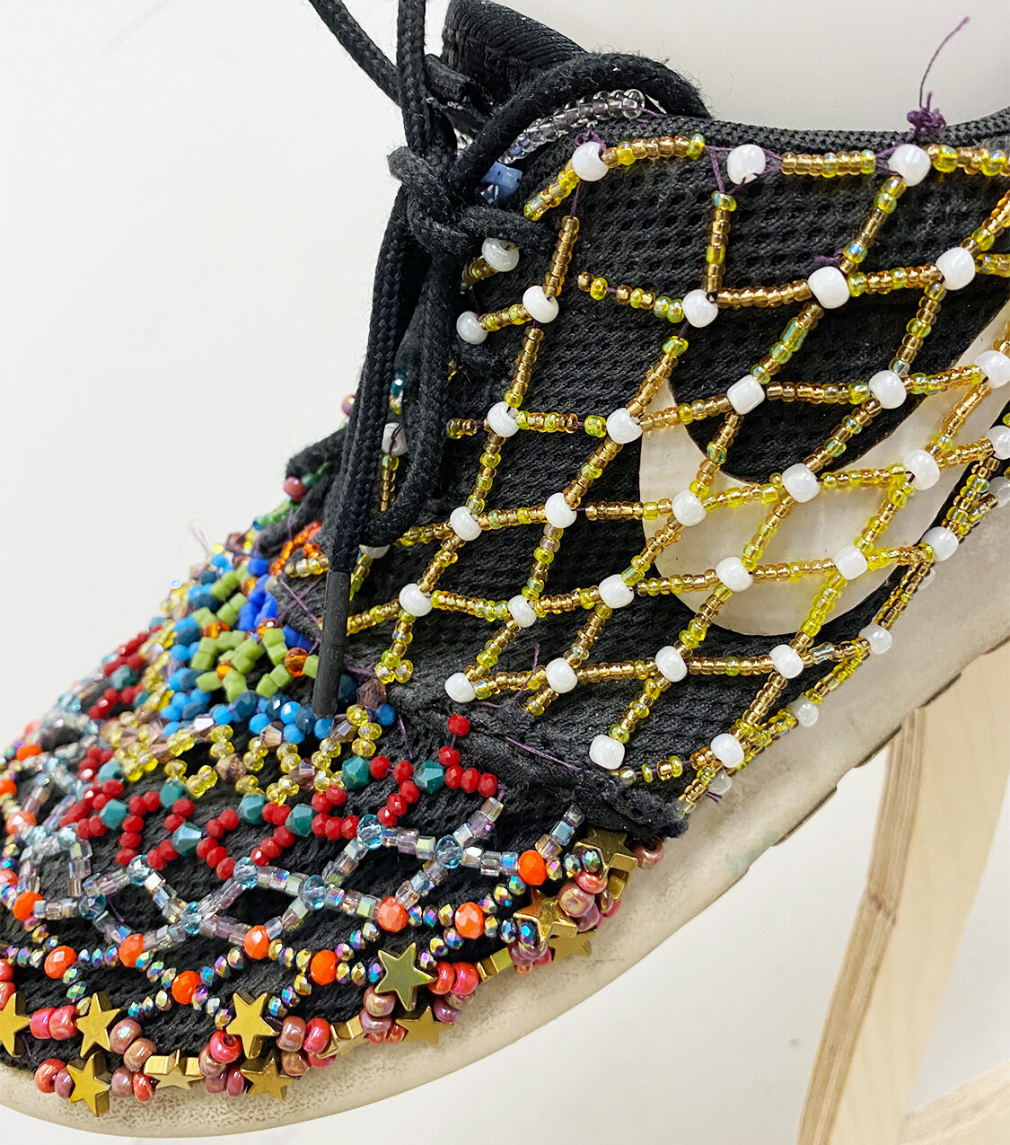 SHOEDETAIL2.jpg