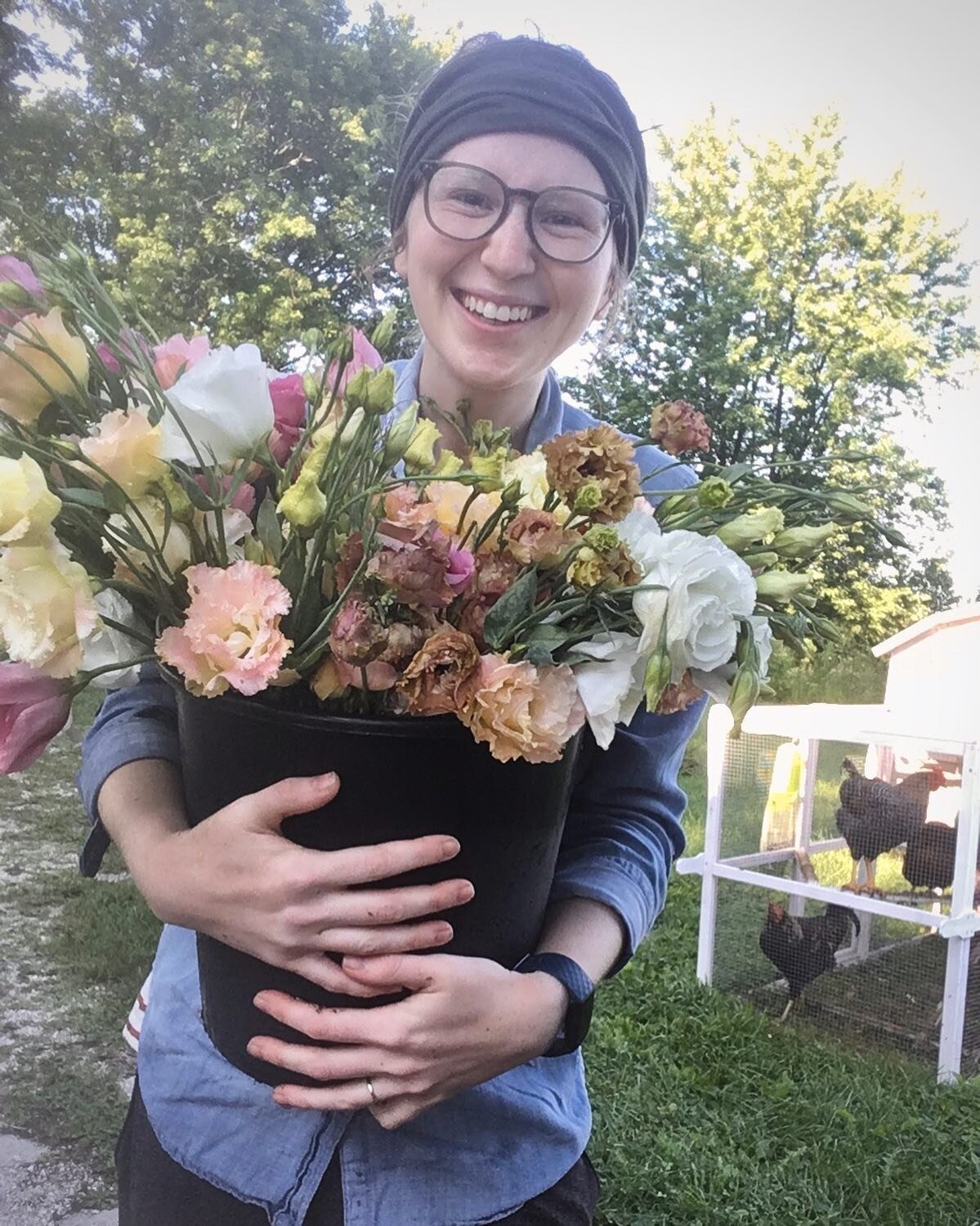 Happy Saturday! By brother-in-law is getting married today, so I won&rsquo;t be at market. But take a peek at the lissies I grew for the wedding! 😍

#flowerfarmer #illinoisflowerfarmer #localflowers #grownnotflown #saukvalley #lisianthus