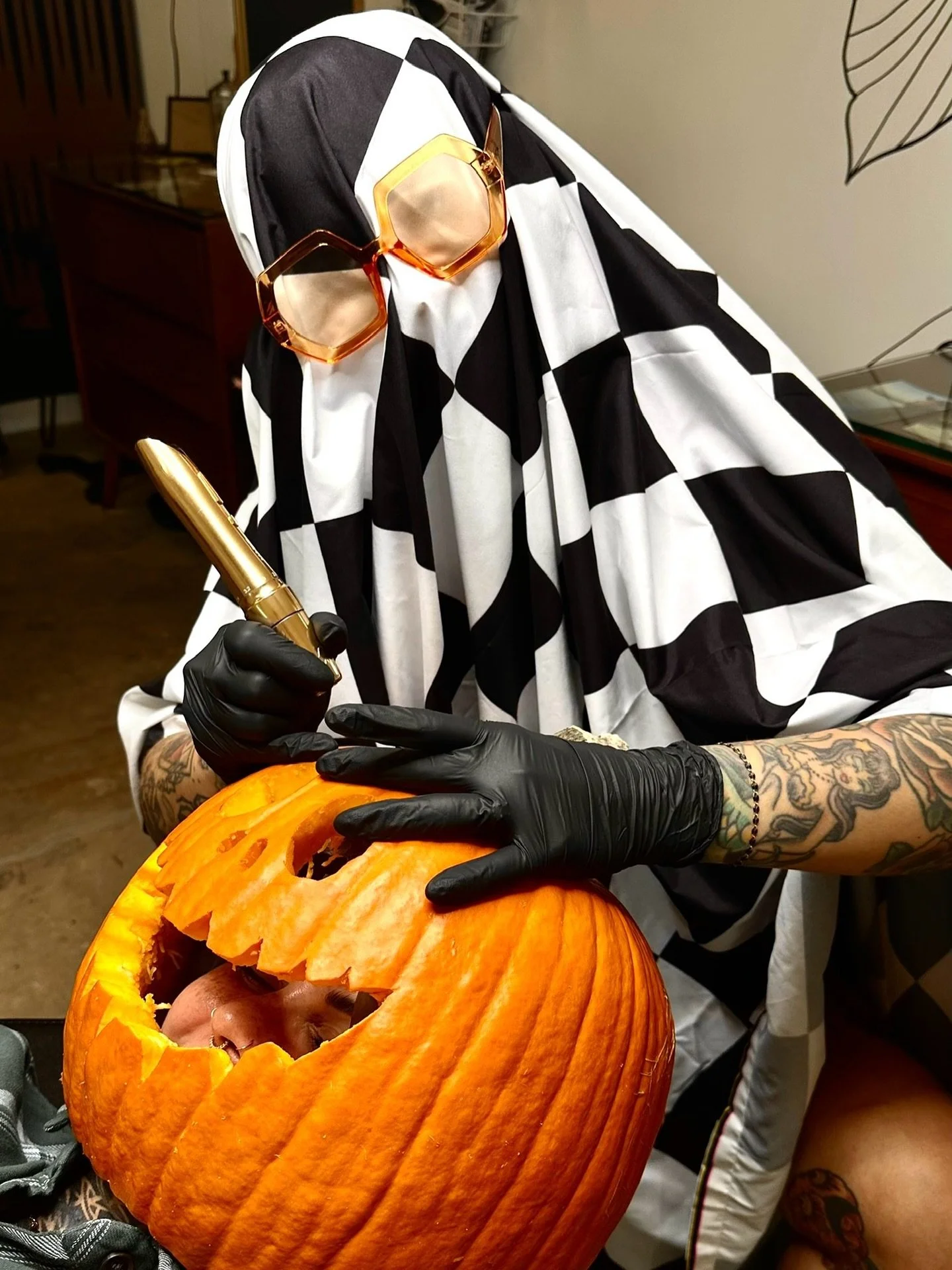 Halloween&rsquo;s the perfect time for a little transformation, right? 🎃 Come get your brows or lips done at Fine Line Studio and wake up looking a little more &ldquo;put together&rdquo; every day&mdash;no costume required.

www.MotherOfBlades.com 
