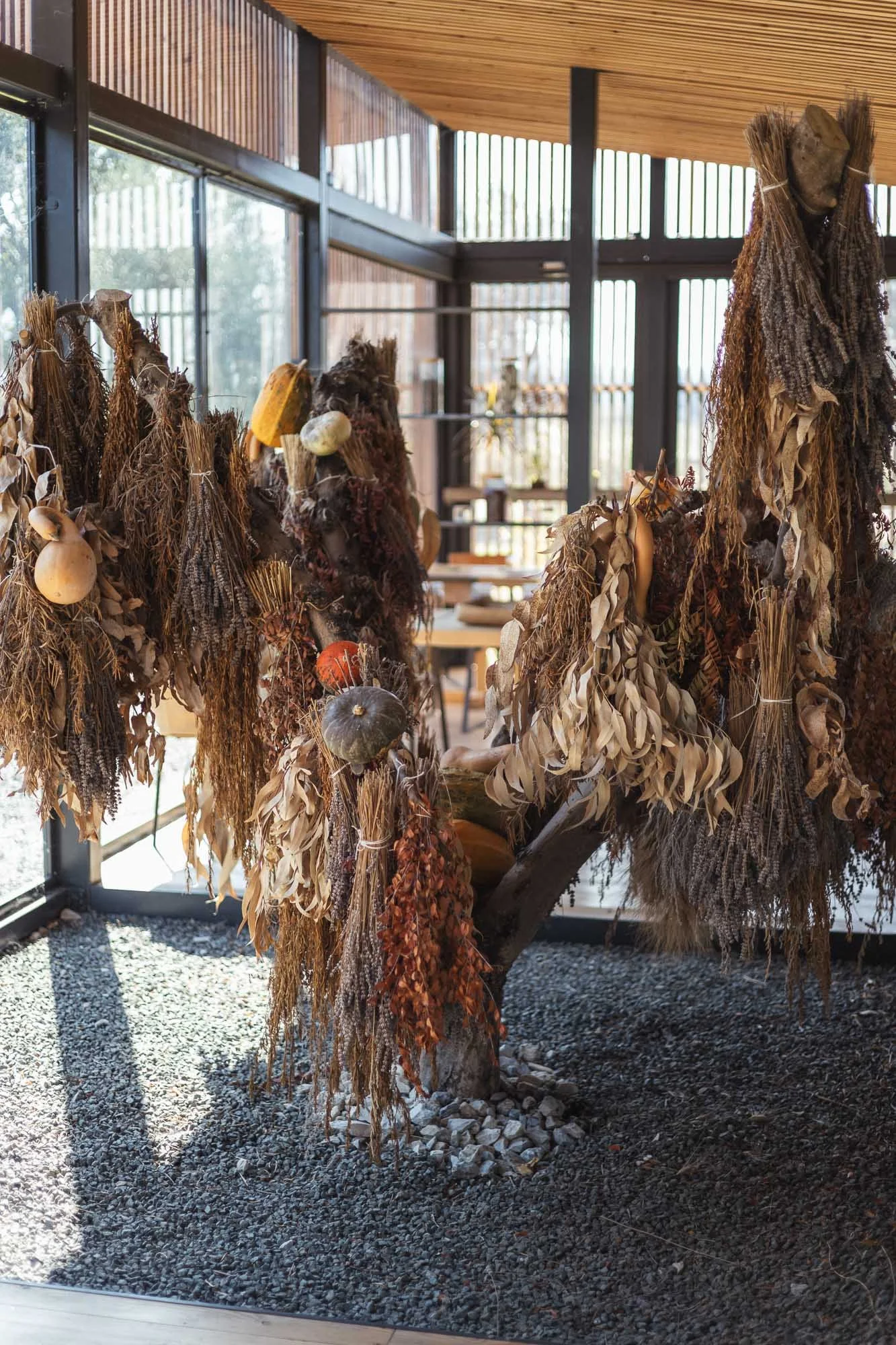 bolgheri green interior design tuscany