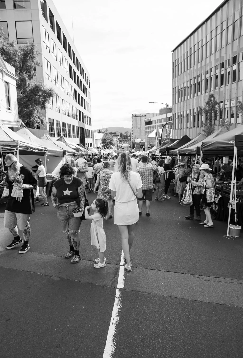 farmers gate market in hobart