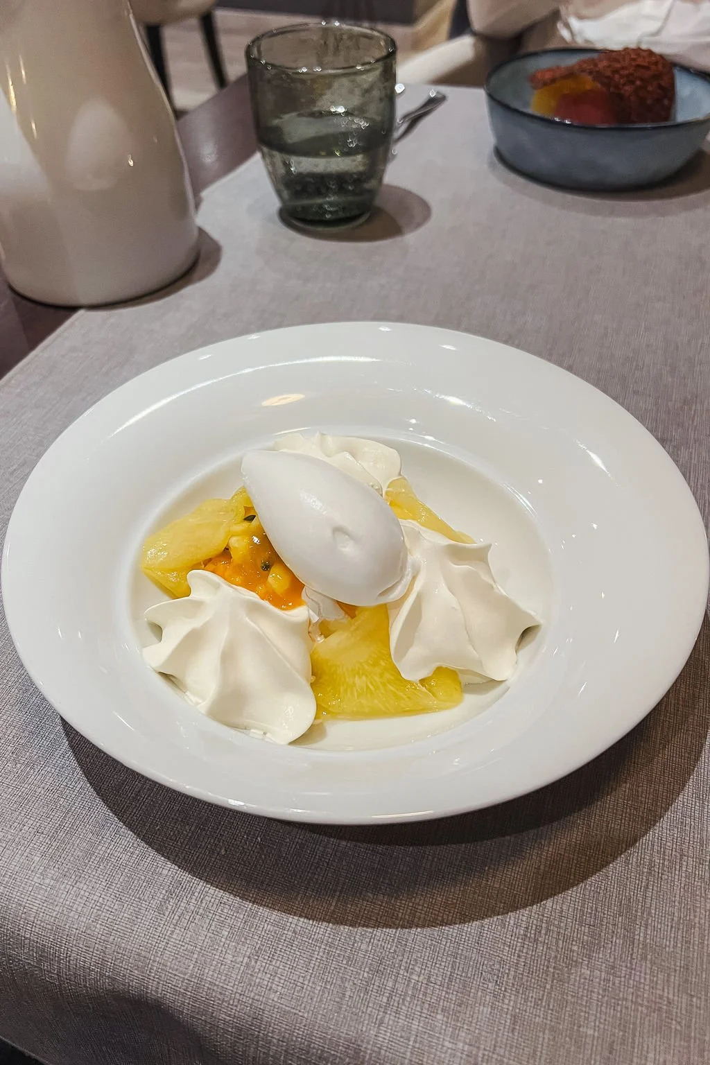 dessert at le carillon in goult