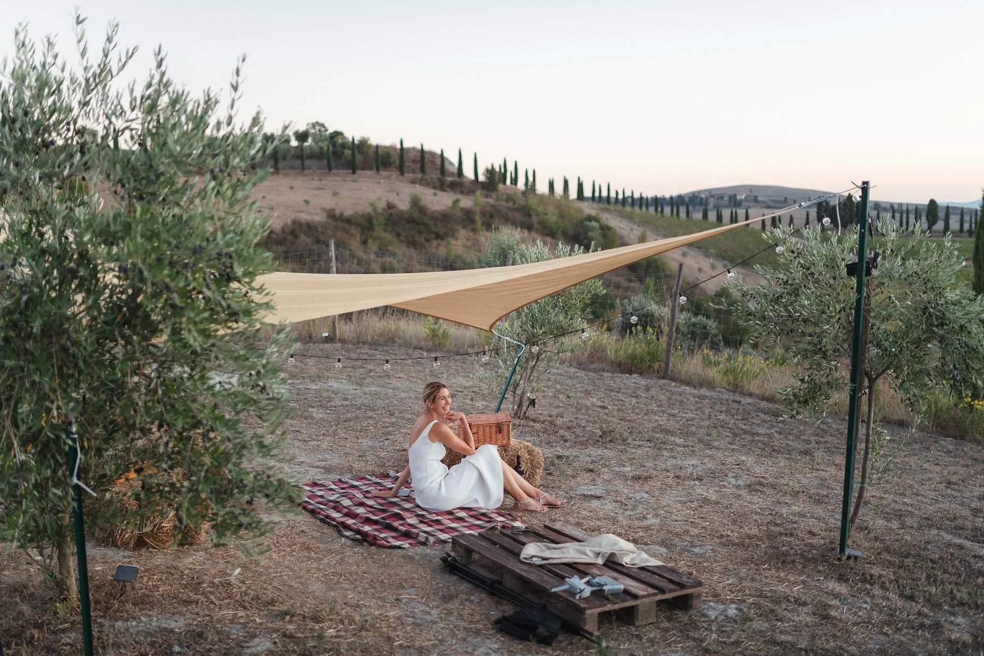 aperi vintage fiat 500 picnic volterra tuscany