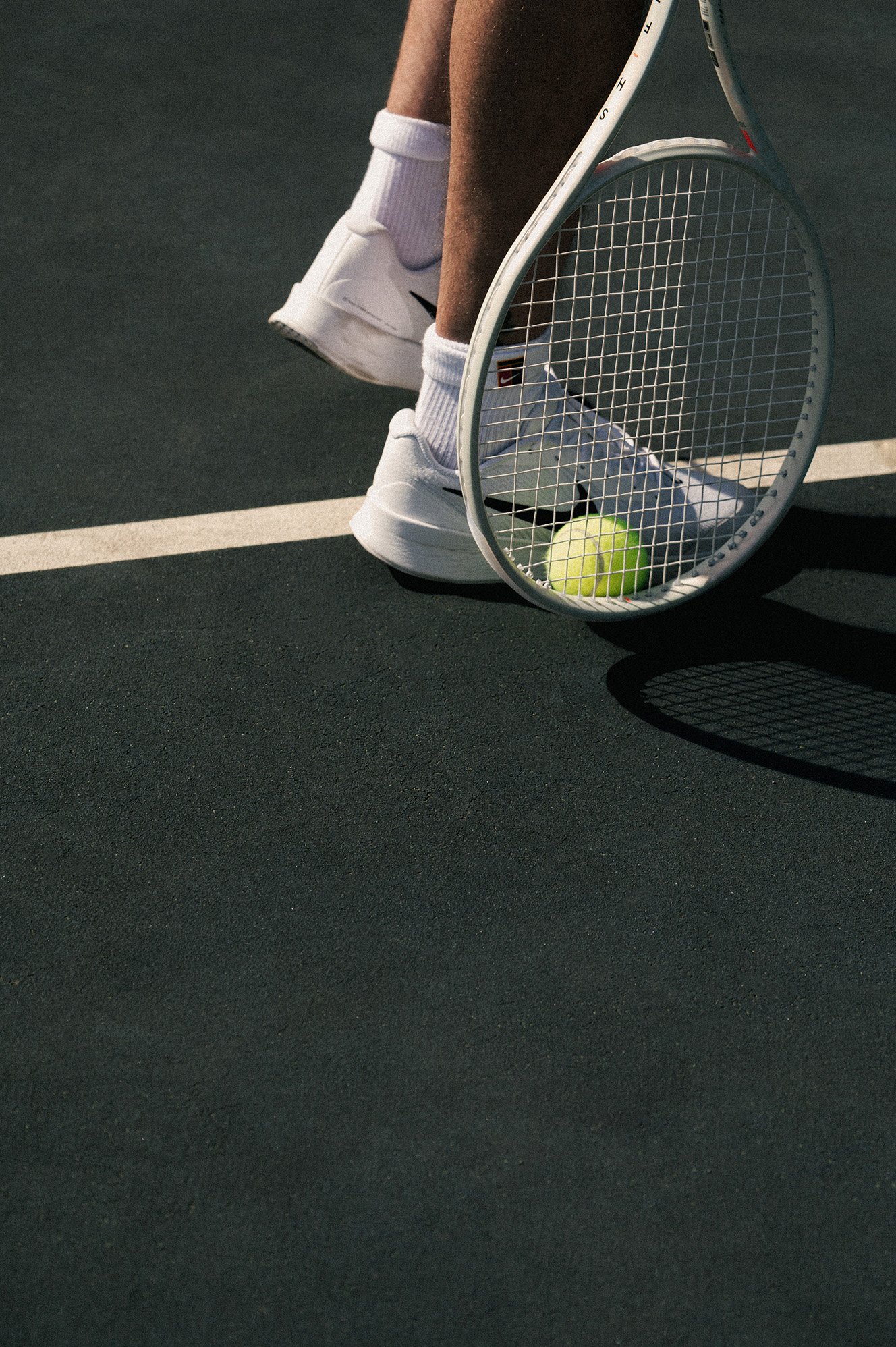 2026_05_tennis_nike_socks_shoes_sports.jpg
