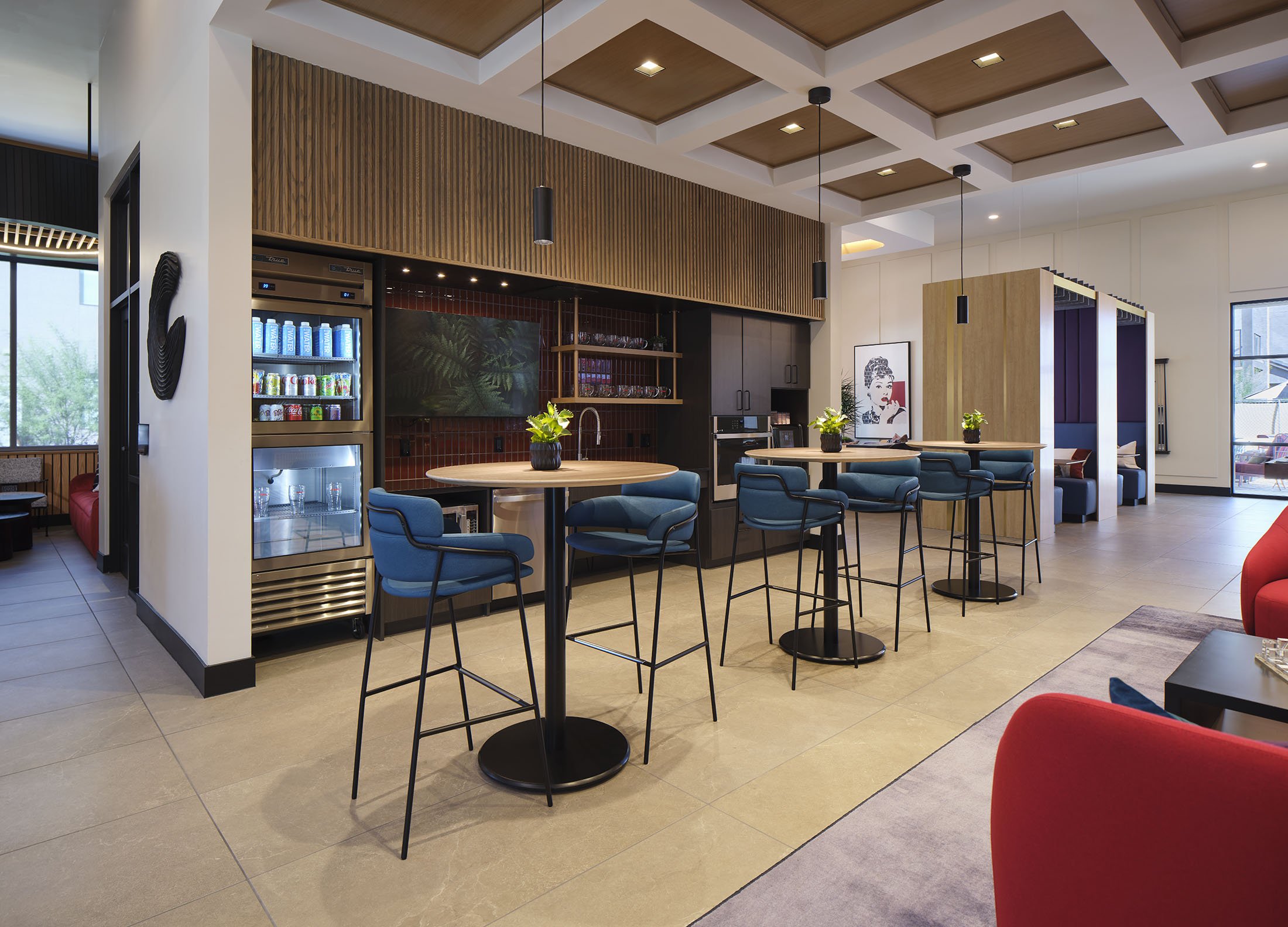 Halogen-Clubhouse-Web-02.jpg