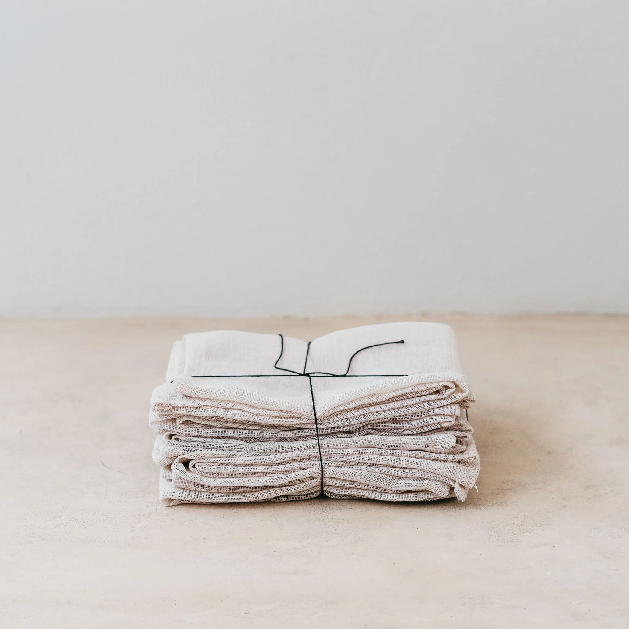 Pennylane Linen napkin set 8_mocha colourway.jpg