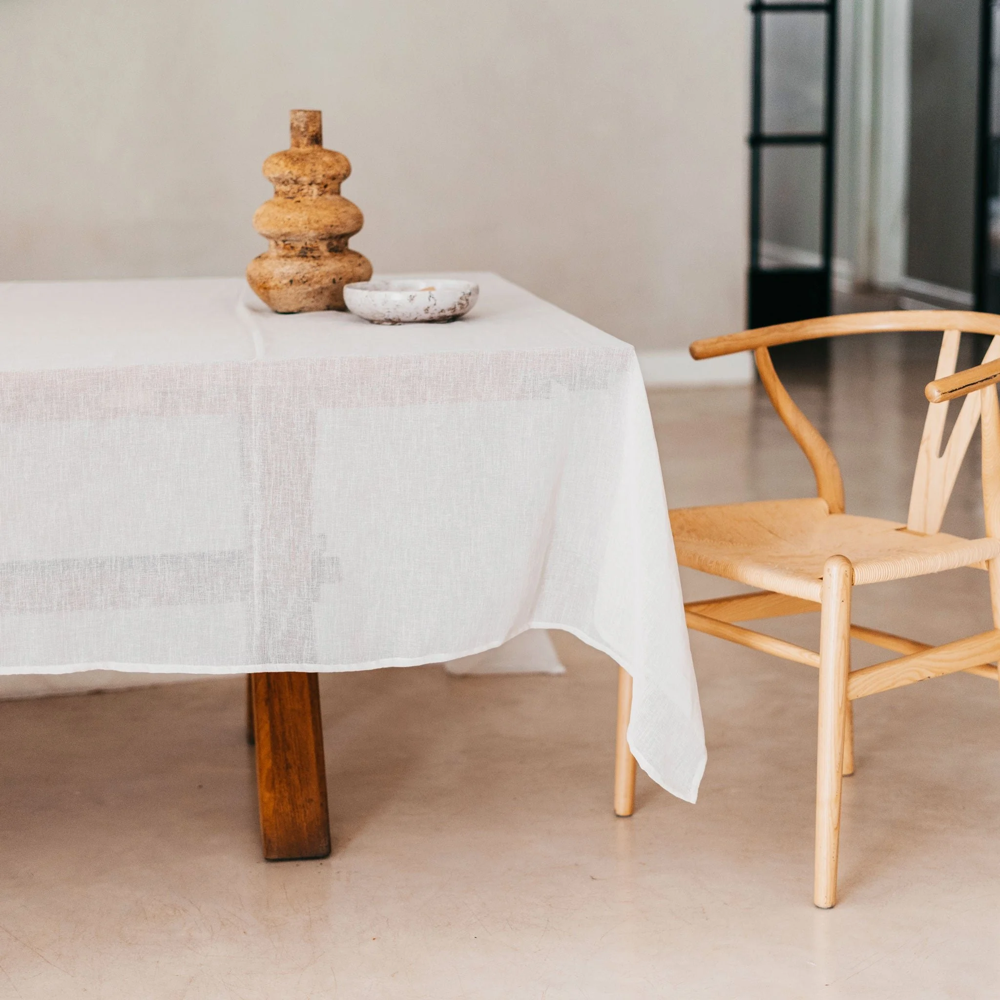 Pennylane_Mocha_linen_tablecloth.jpg