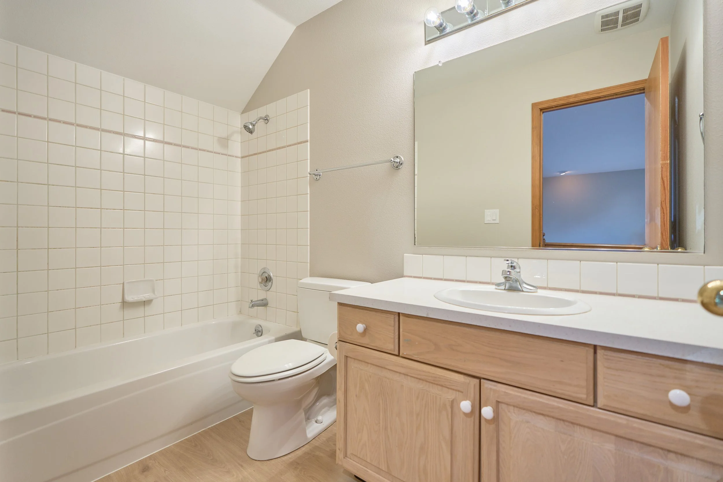 3821 N 38th St_33.jpg