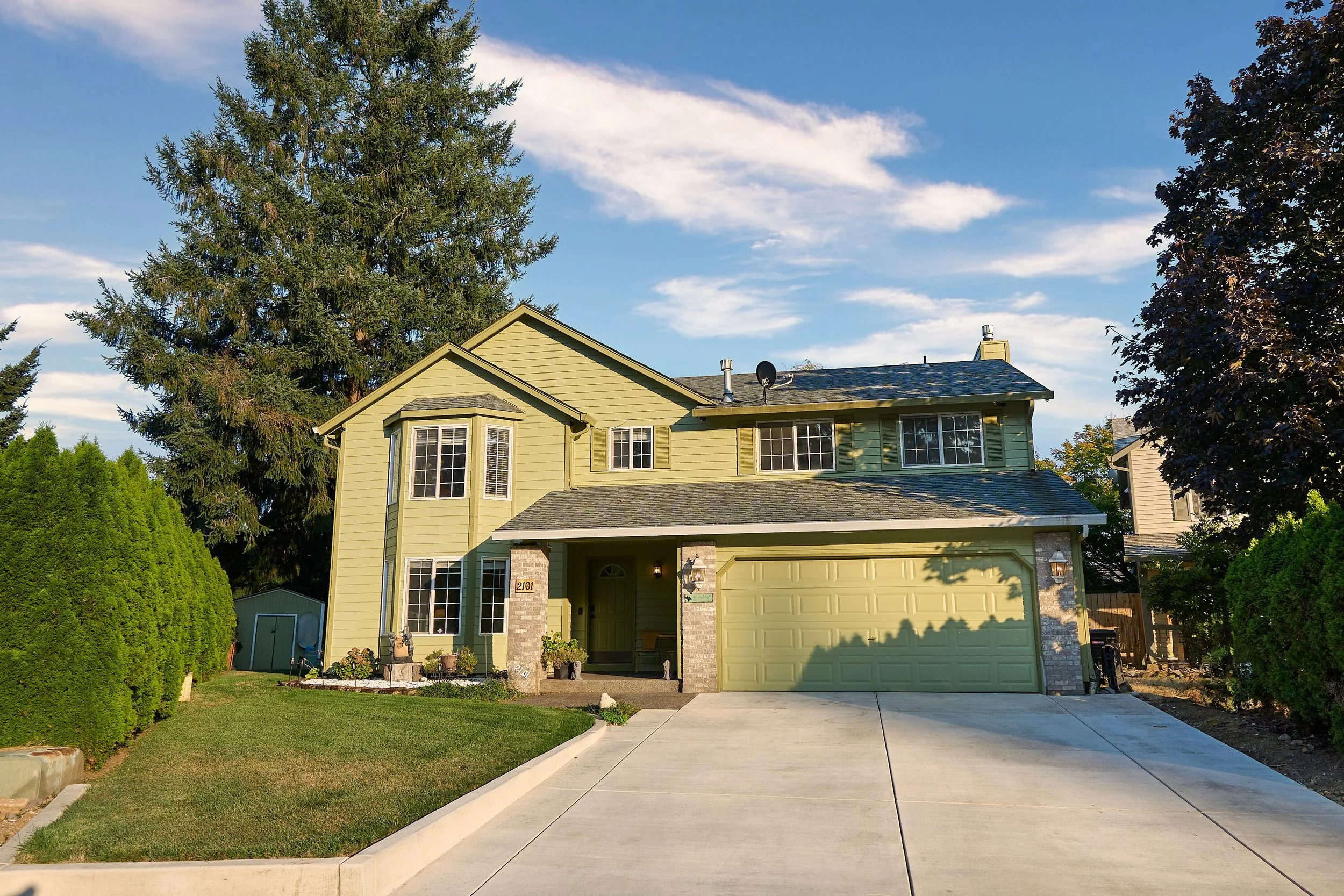 Active - 2101 NE 151st Ct