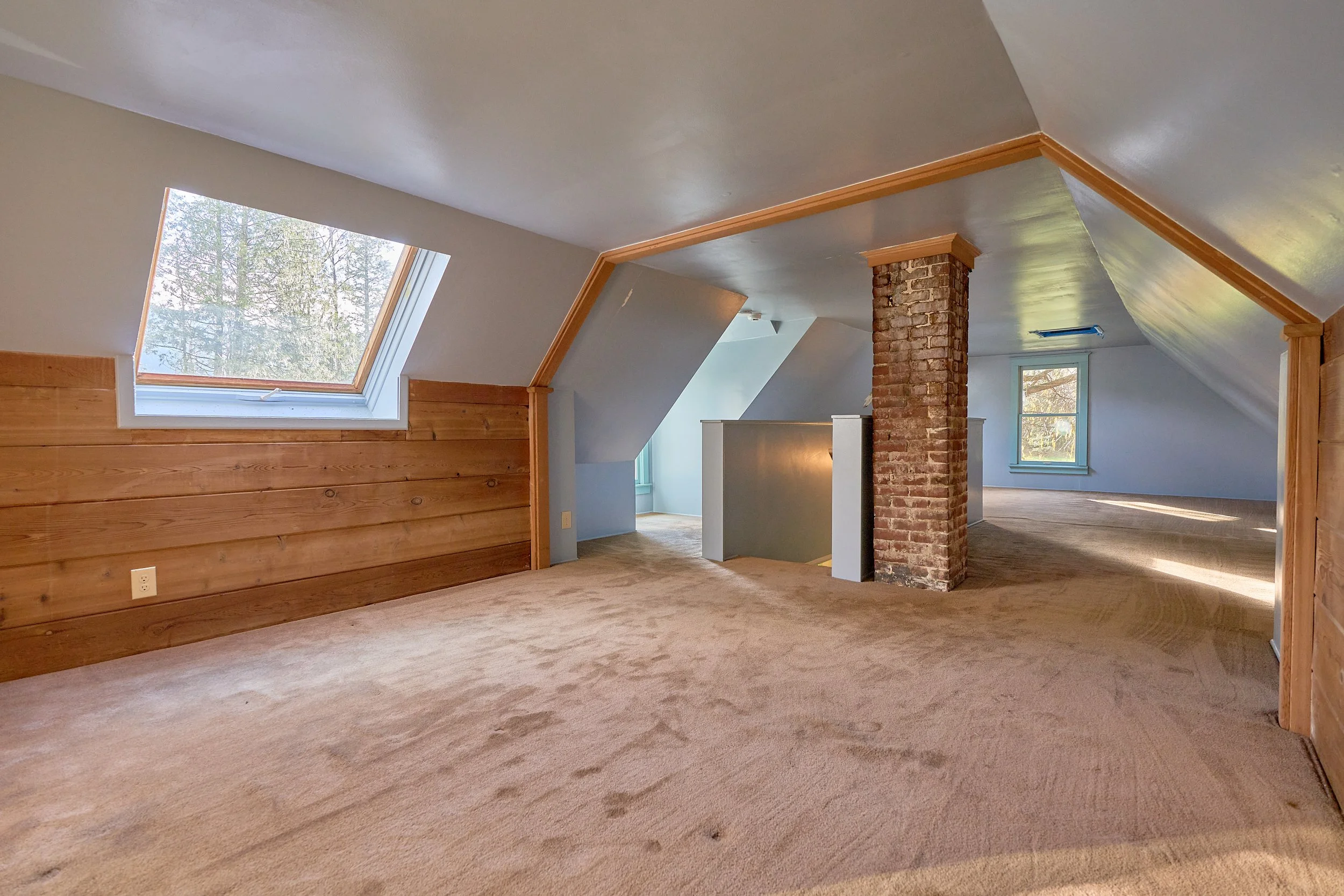 52 Puzzled Woman_35.jpg