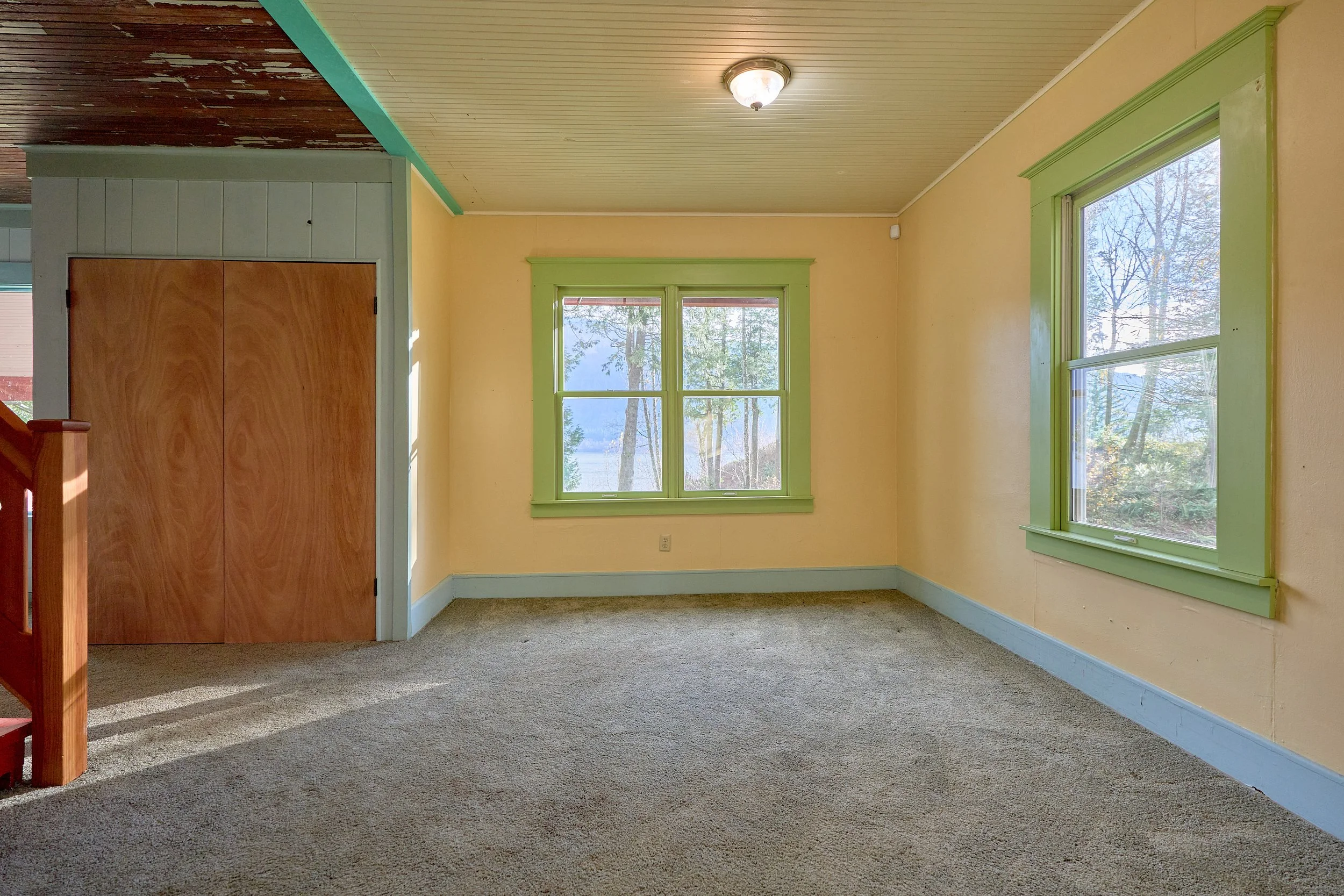 52 Puzzled Woman_26.jpg