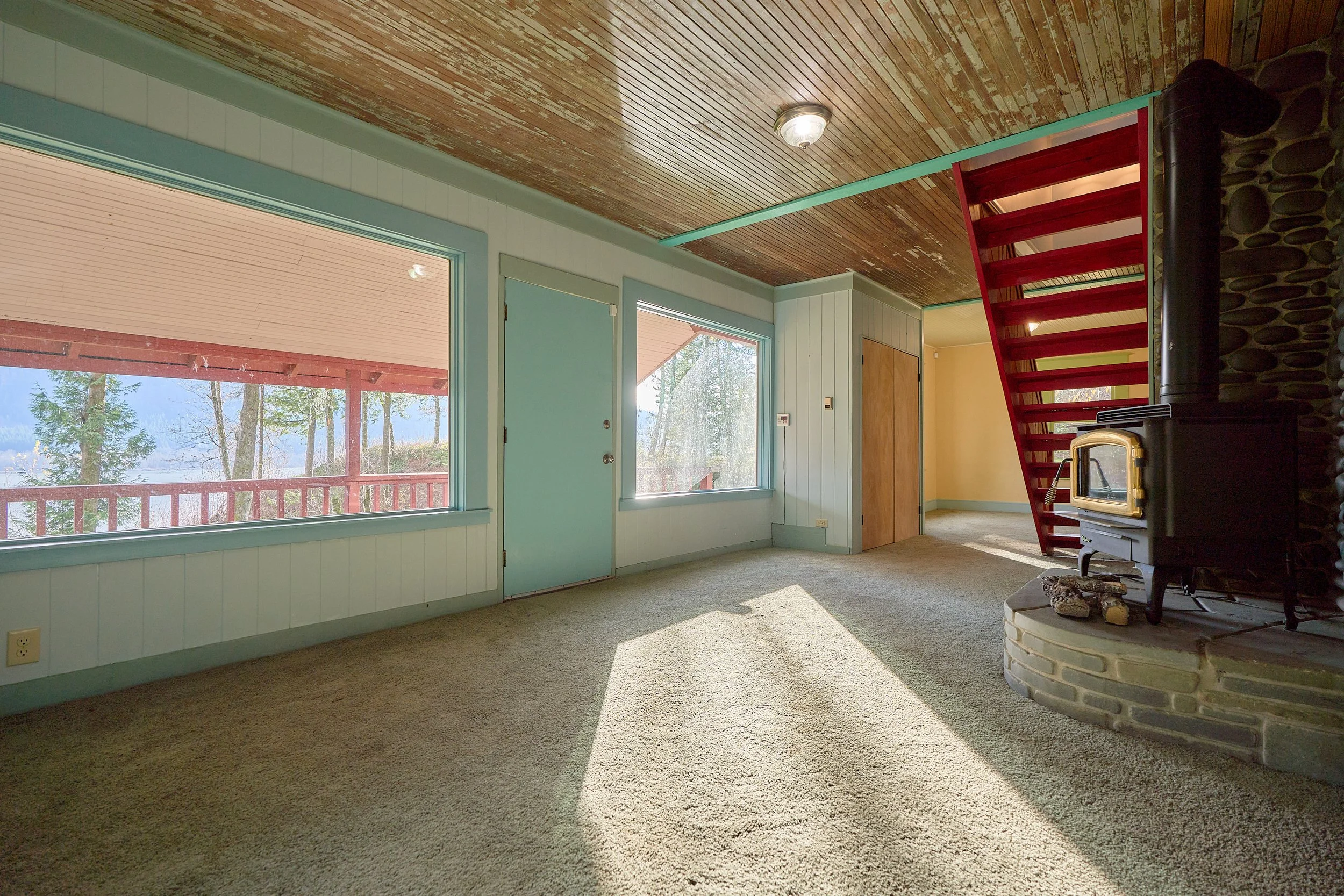 52 Puzzled Woman_30.jpg