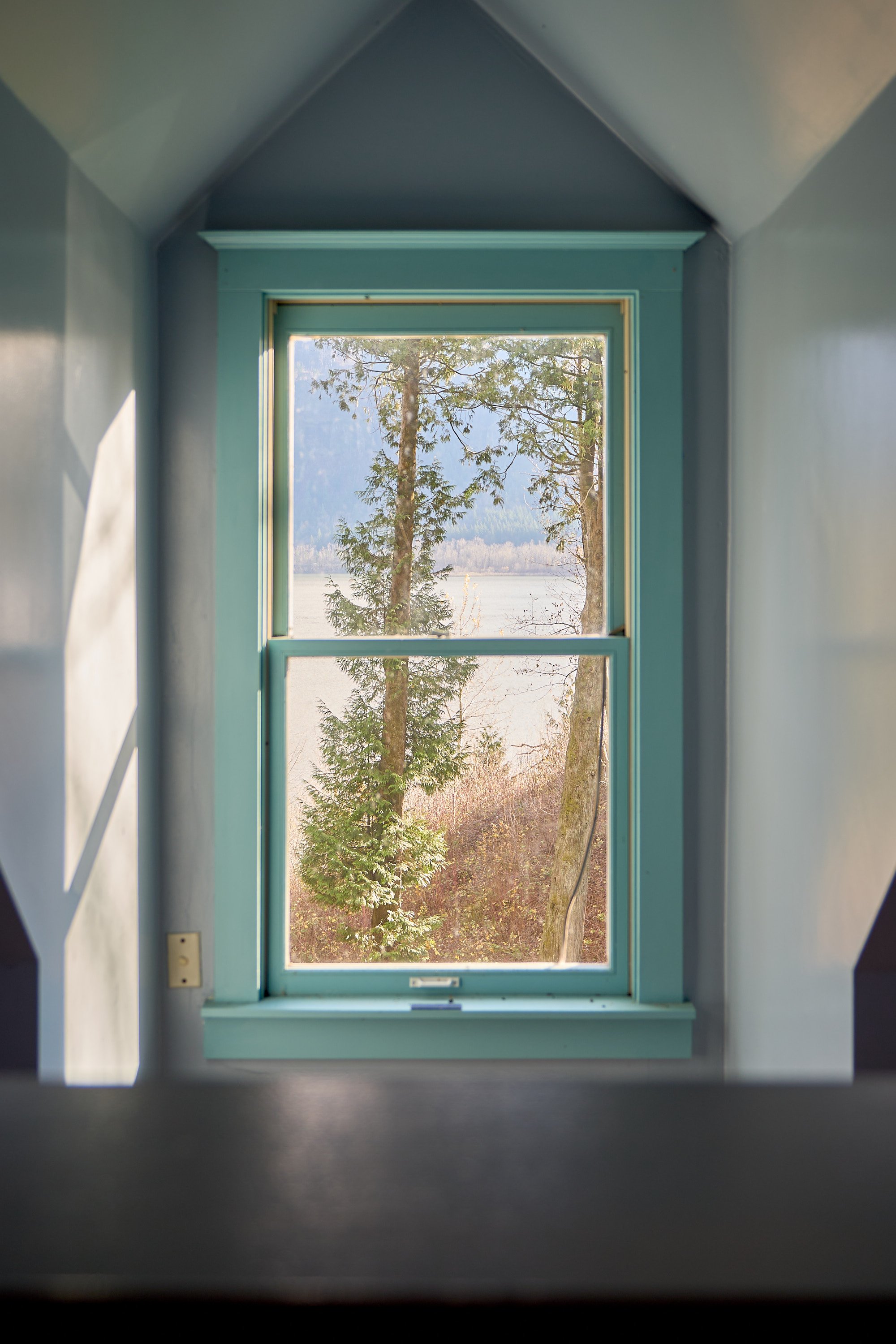 52 Puzzled Woman_37.jpg