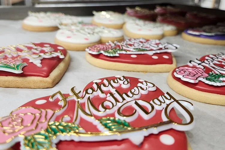mom-suger-cookies_750x500.jpg