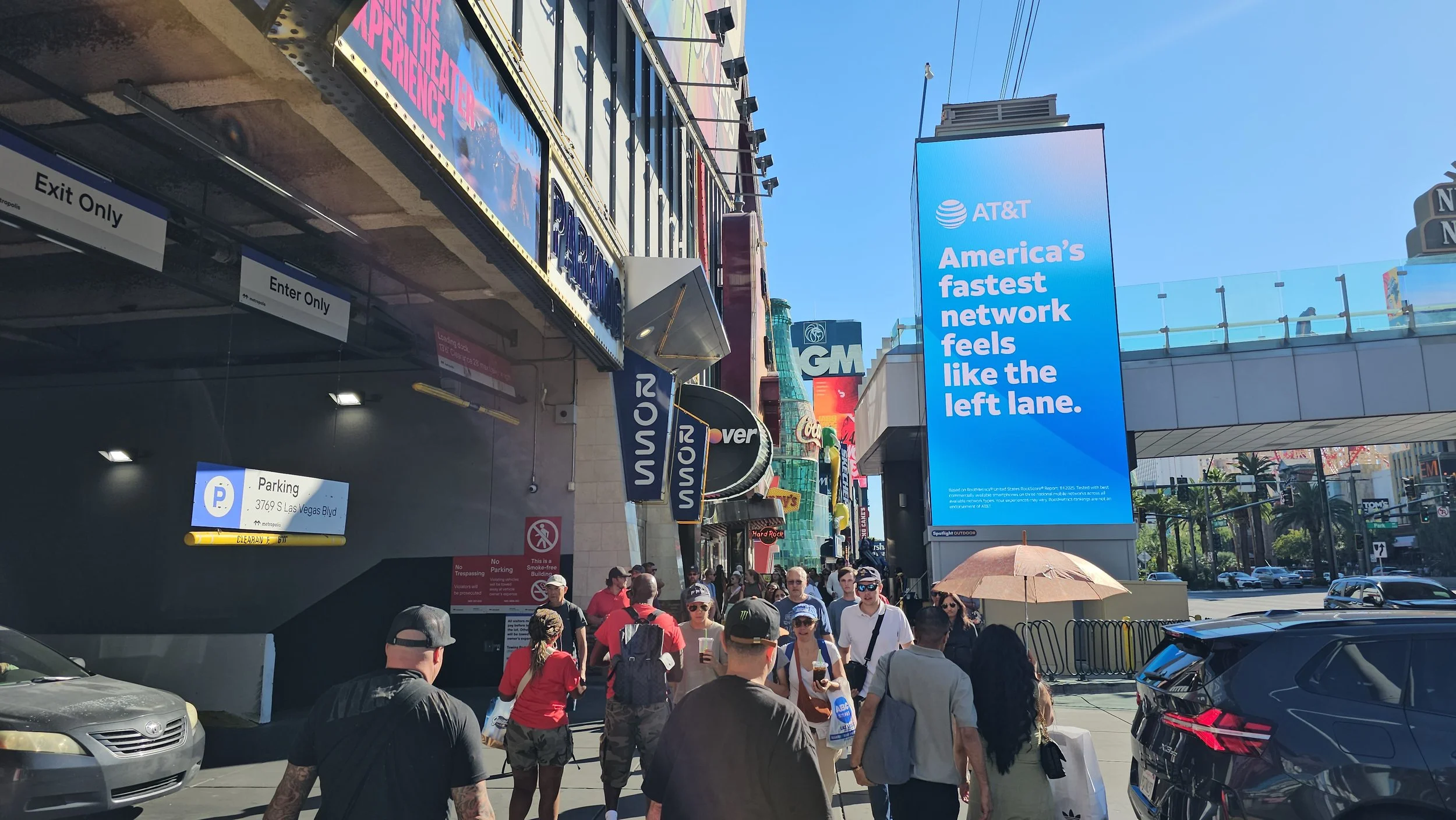 AT&T_VSTN_Showcase_SpotlightOutdoor_pic1.jpg