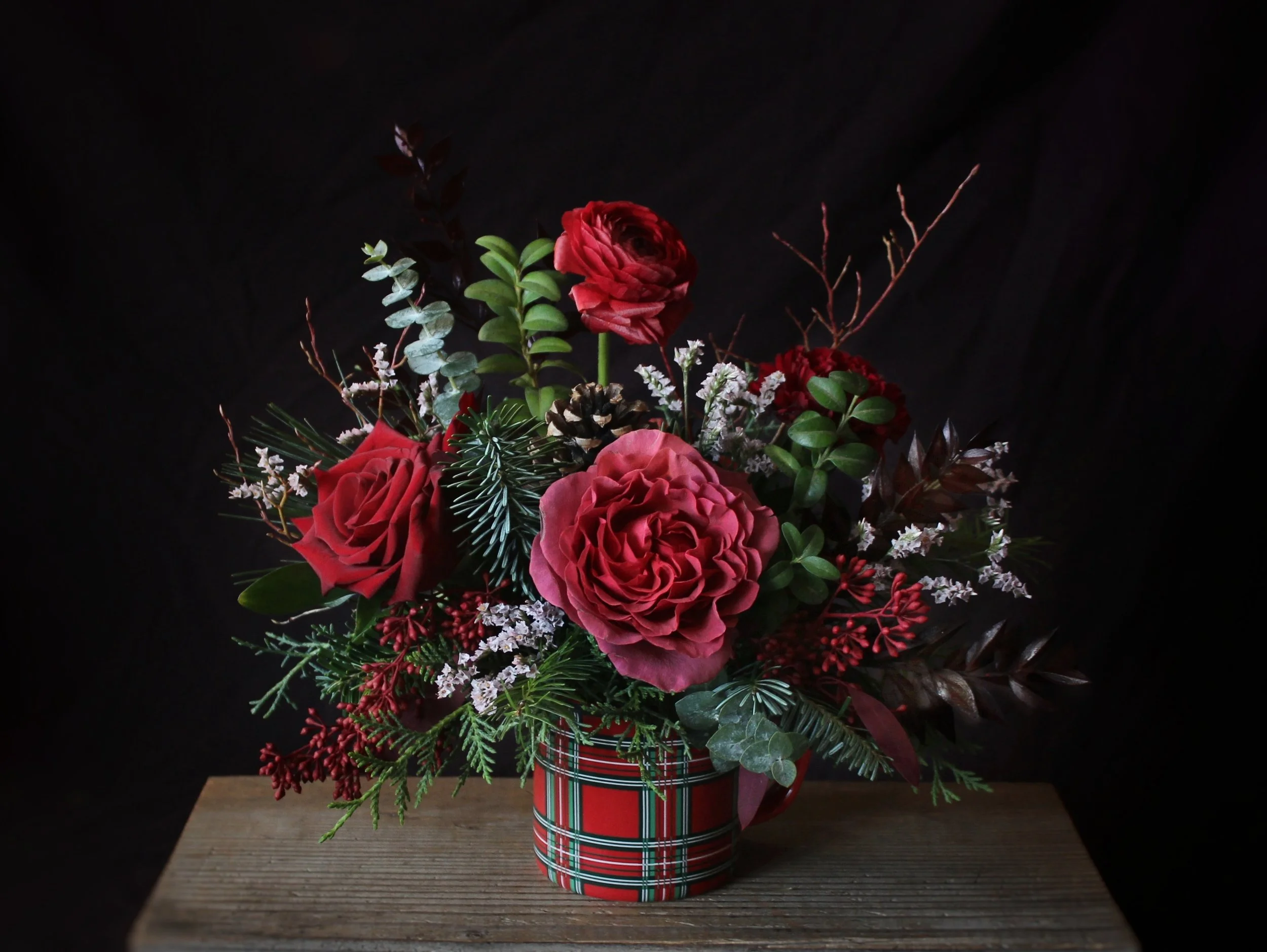 Mug of Flowers Holiday2.JPG