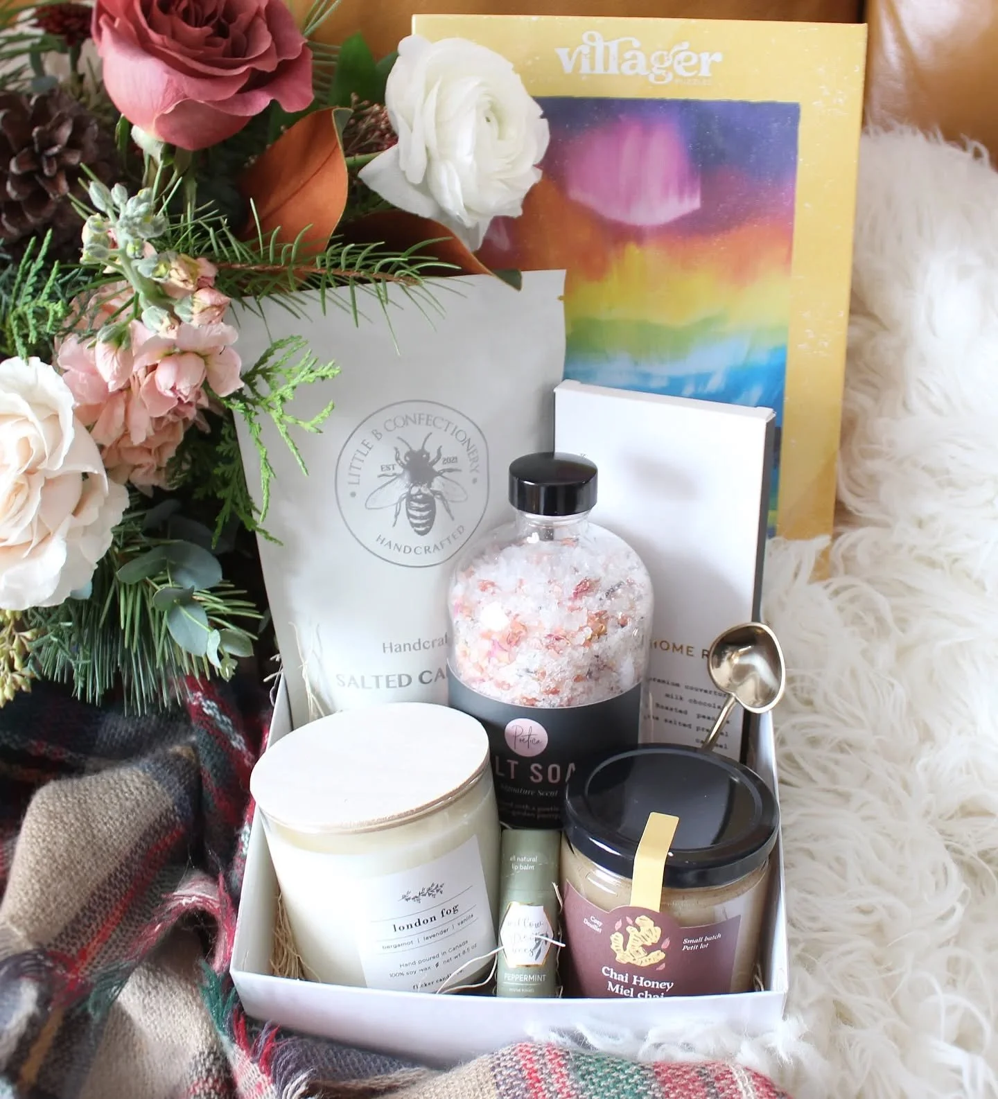 Perfectly giftable! 🎁
Head to the Gift Shop to find some lovely options for stocking stuffers and last minute gifts. There are locally made items, some great new Canadian maker options (did someone say salted caramels? And have you heard about Villa