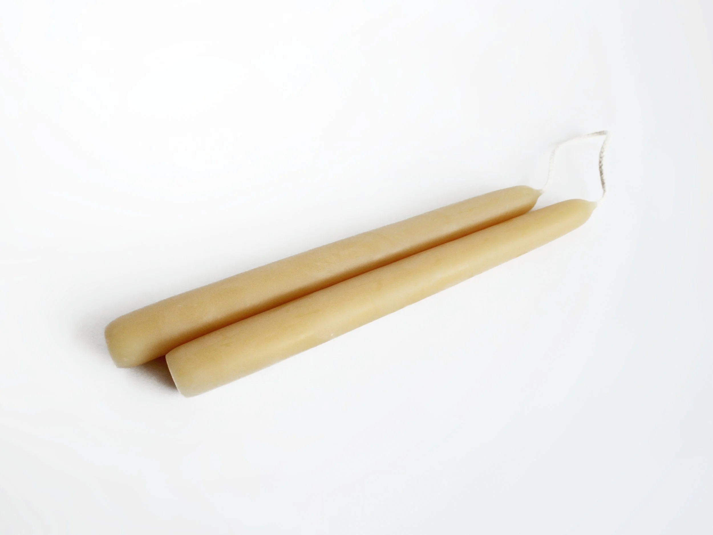 Beeswax Taper Candles2.JPG