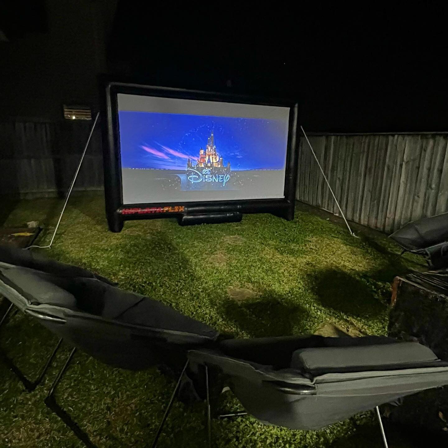 🎉 Movie nights are better under the stars &ndash; Reserve your backyard cinema experience today! 🌟🎞️

DM for all bookings 📥

#inflataflix #movienights #backyardcinema #cinemahire #moviesunderthestars