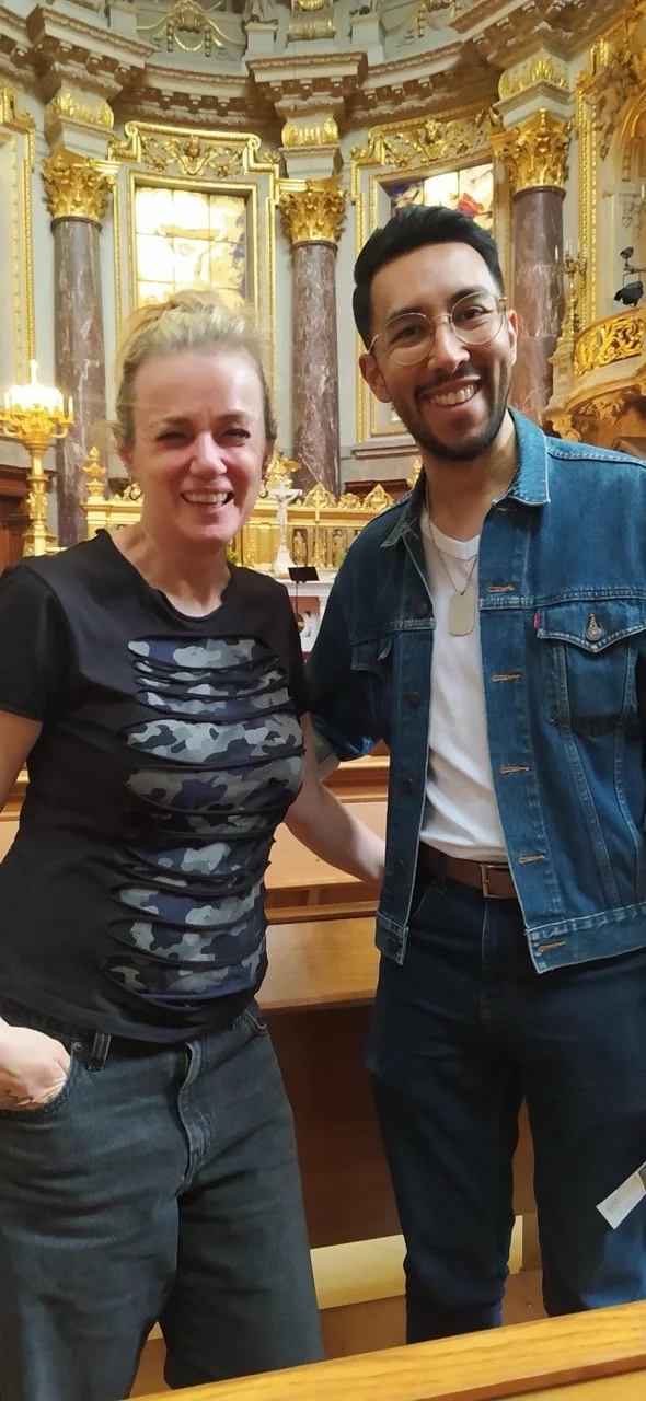 Aleise bumped into Baritone Daniel Felton at Berlin Cathedral