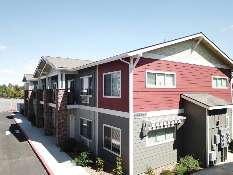 $1,600 / 1br - 1107ft2 - Beautiful westside condos (SW Bend)