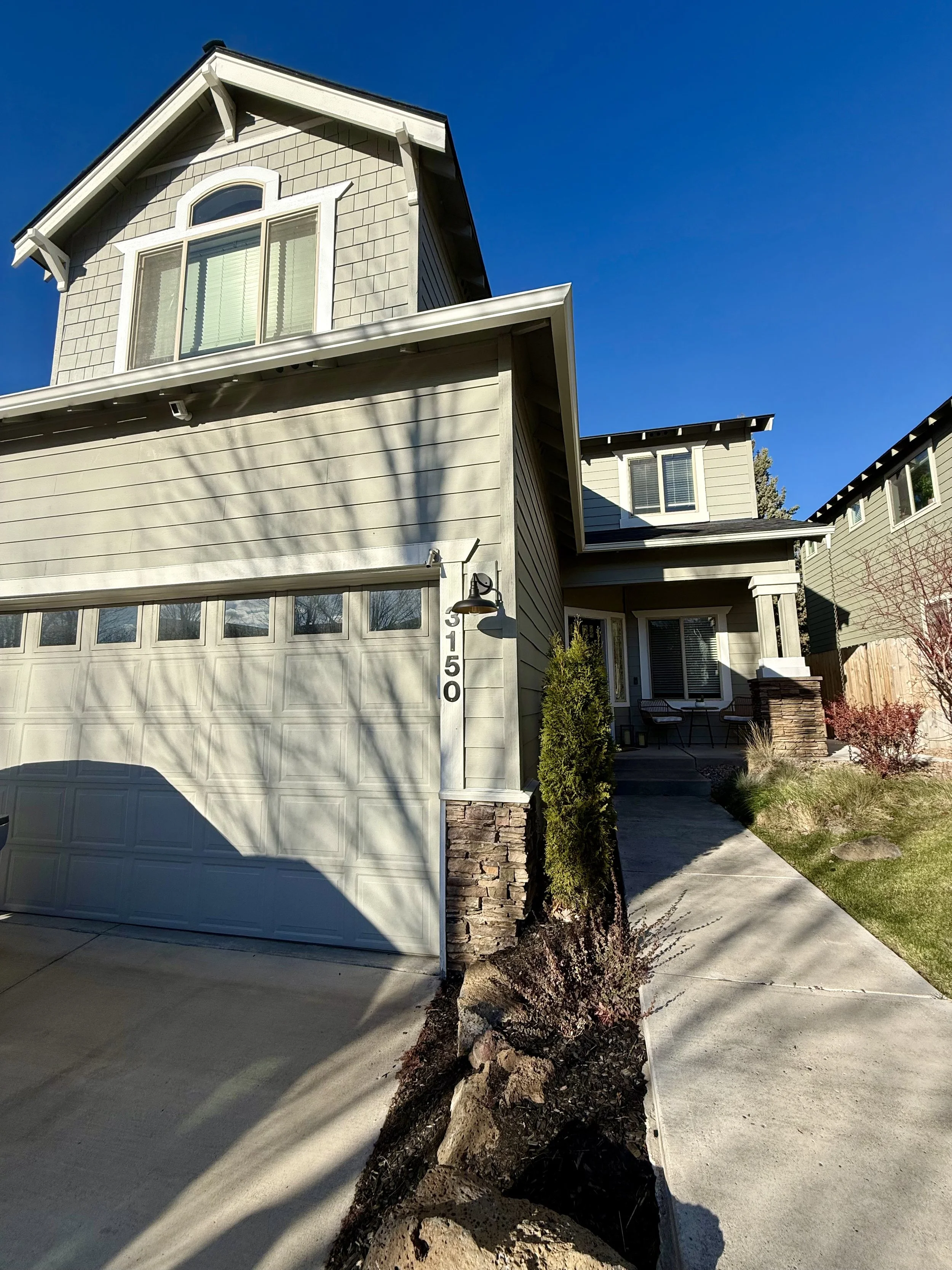 $3,500 / 3br - 1924ft2 - Great Family Home in Central NE Location