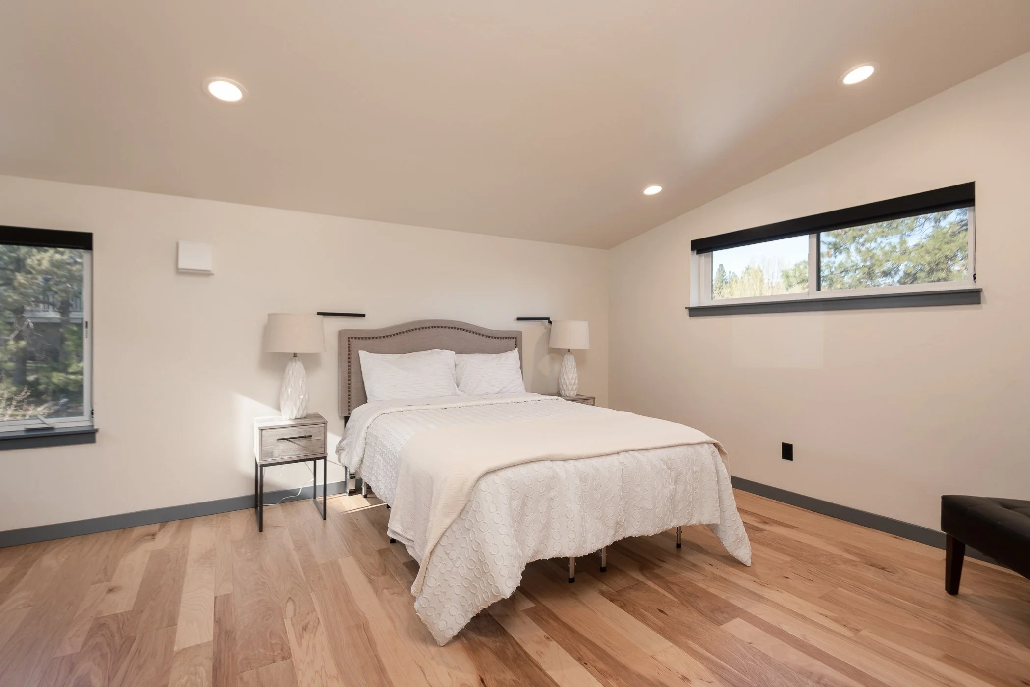 13 primary bed main floor.jpg