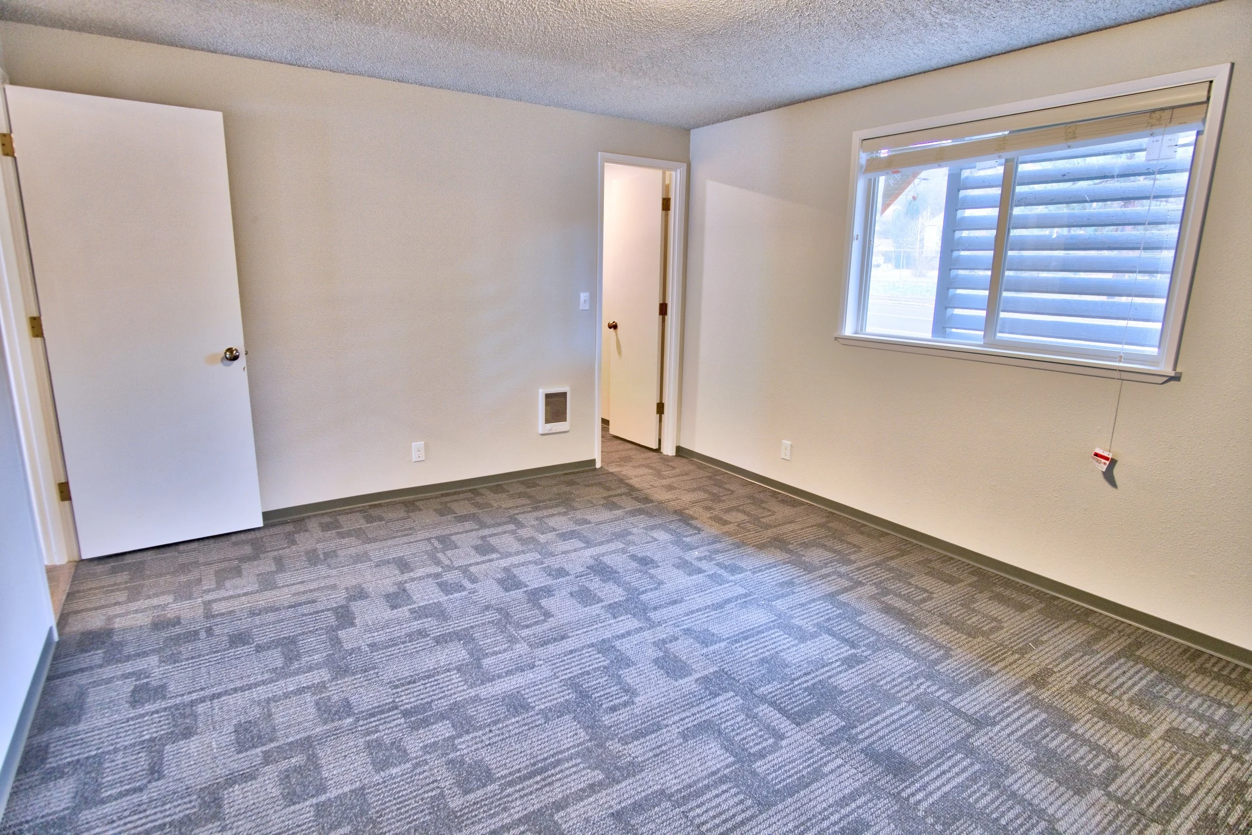 Bedroom 2.jpeg