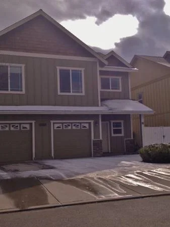 $2,150 / 3br - 1250ft2 - Duplex close to Forum Shops and Medical Facilities (NW Bend)
