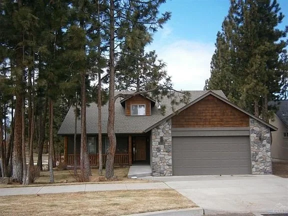 $3,500 / 3br - 1925ft2 - Great SW Bend Location (SW Bend)