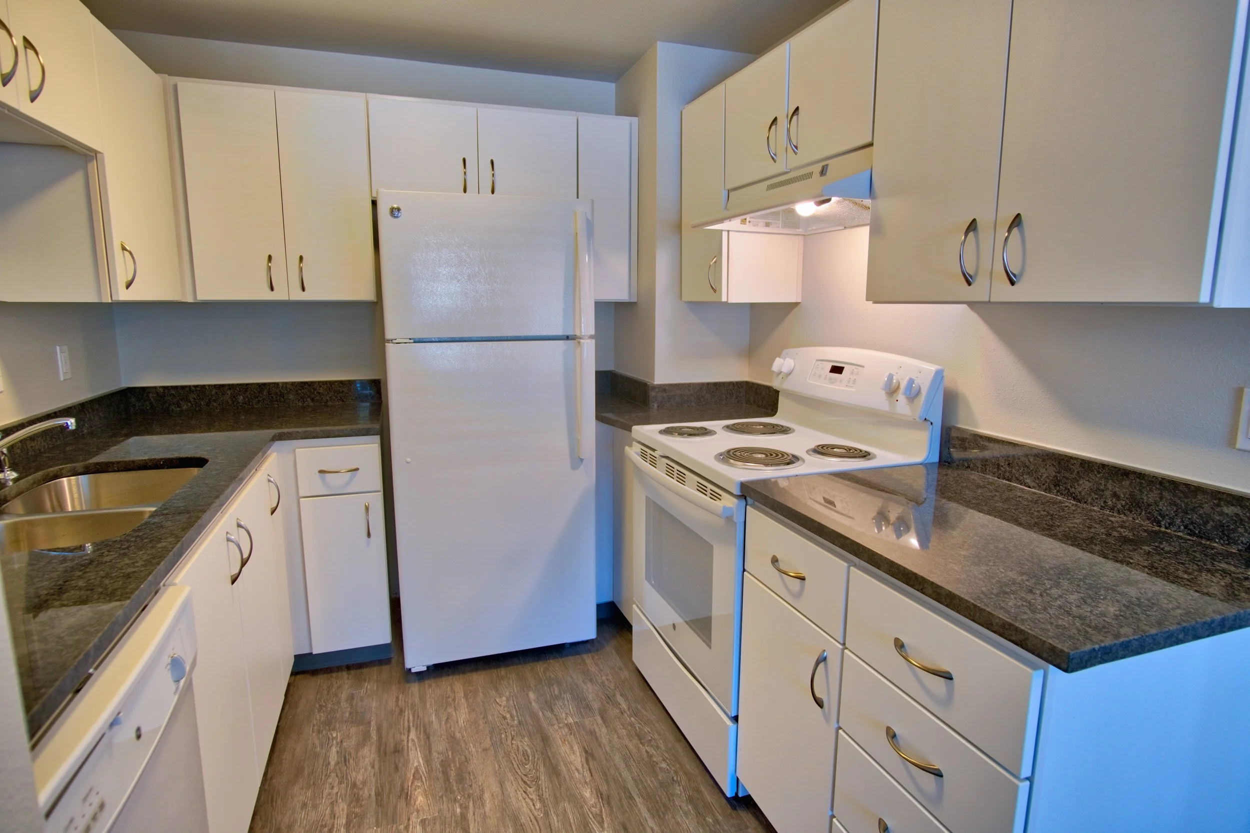 kitchen2.jpeg