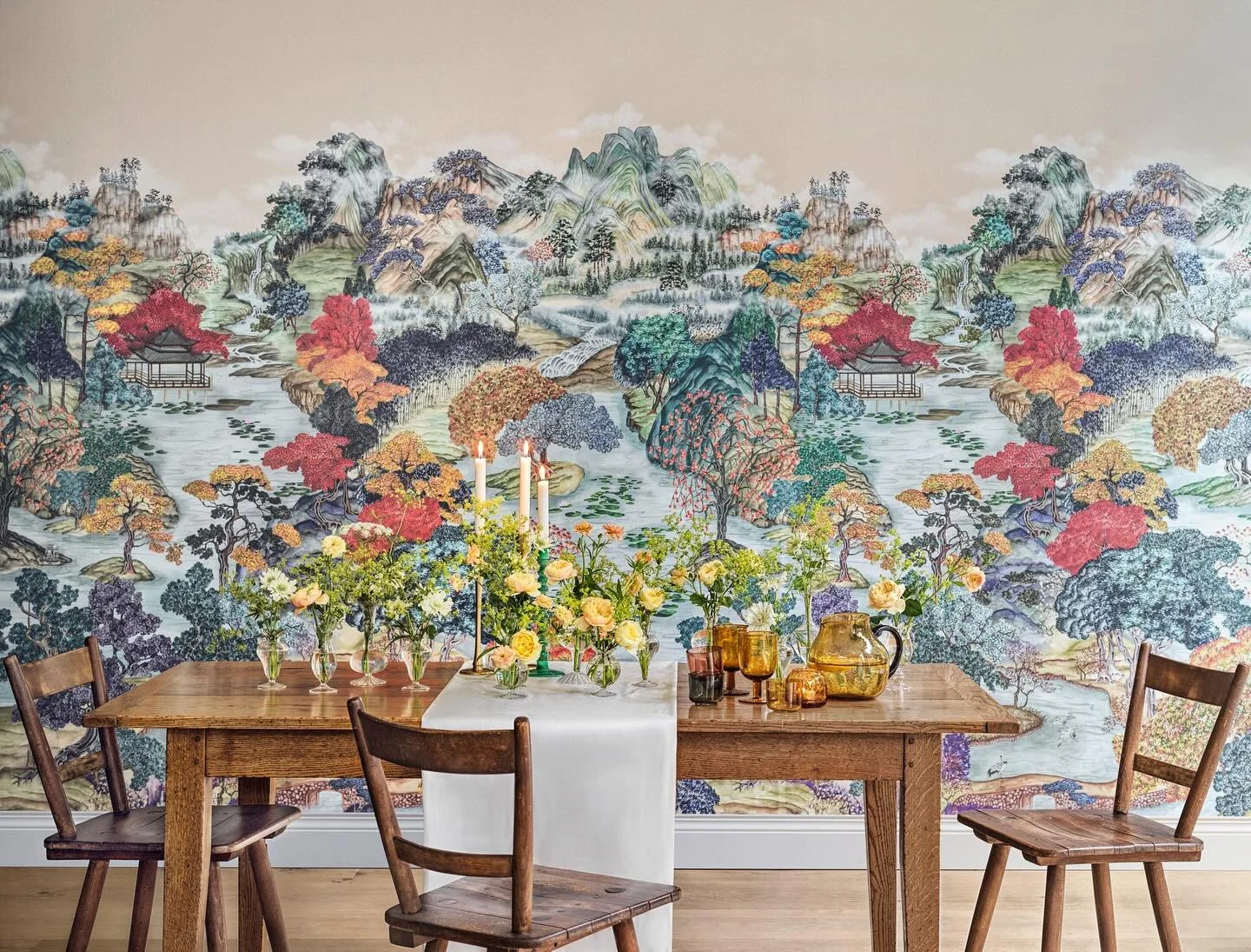 Shinrin YOKU Wallpaper Collection
The Fall/Winter 2024 collection by Cole &amp; Son Design House, portraits Shinrin Yoku known as &lsquo;Forest Bathing,&rsquo; a Japanese practice of connecting with nature. Come on a journey from Kyoto to Tokyo and d