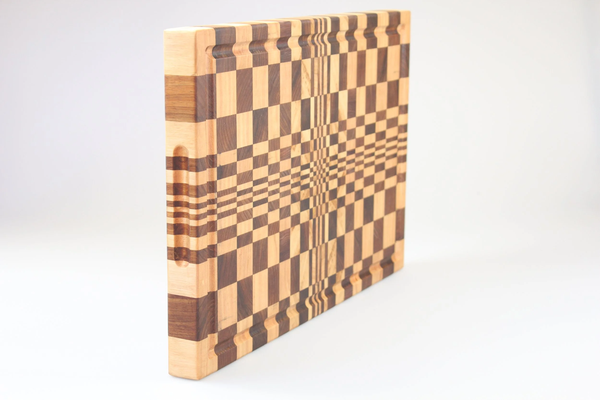 Illusion 470 x 320 Tas Oak _ Blackwood profile.JPG