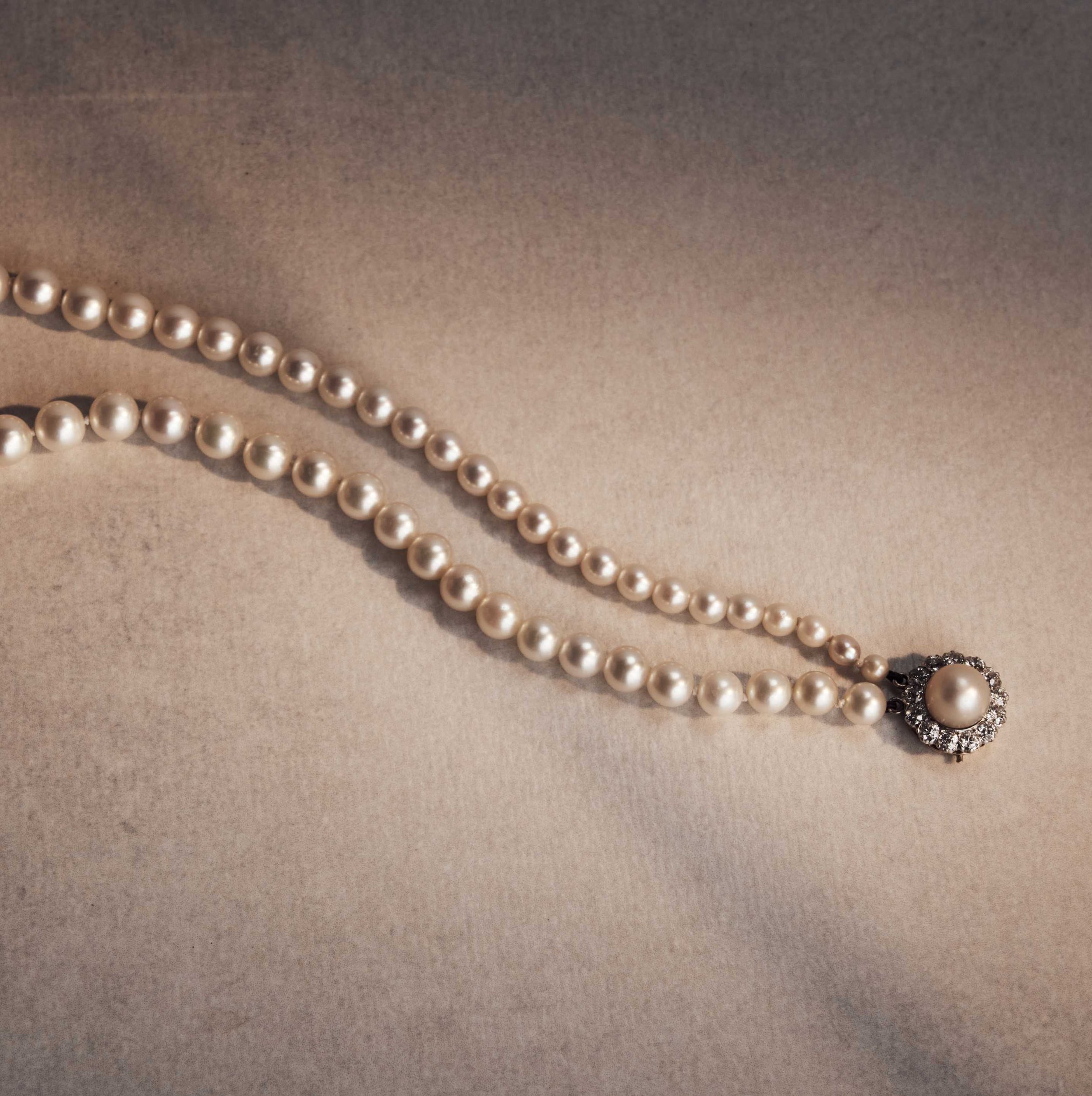 pearl-necklace-Fine-Jewellery.jpg
