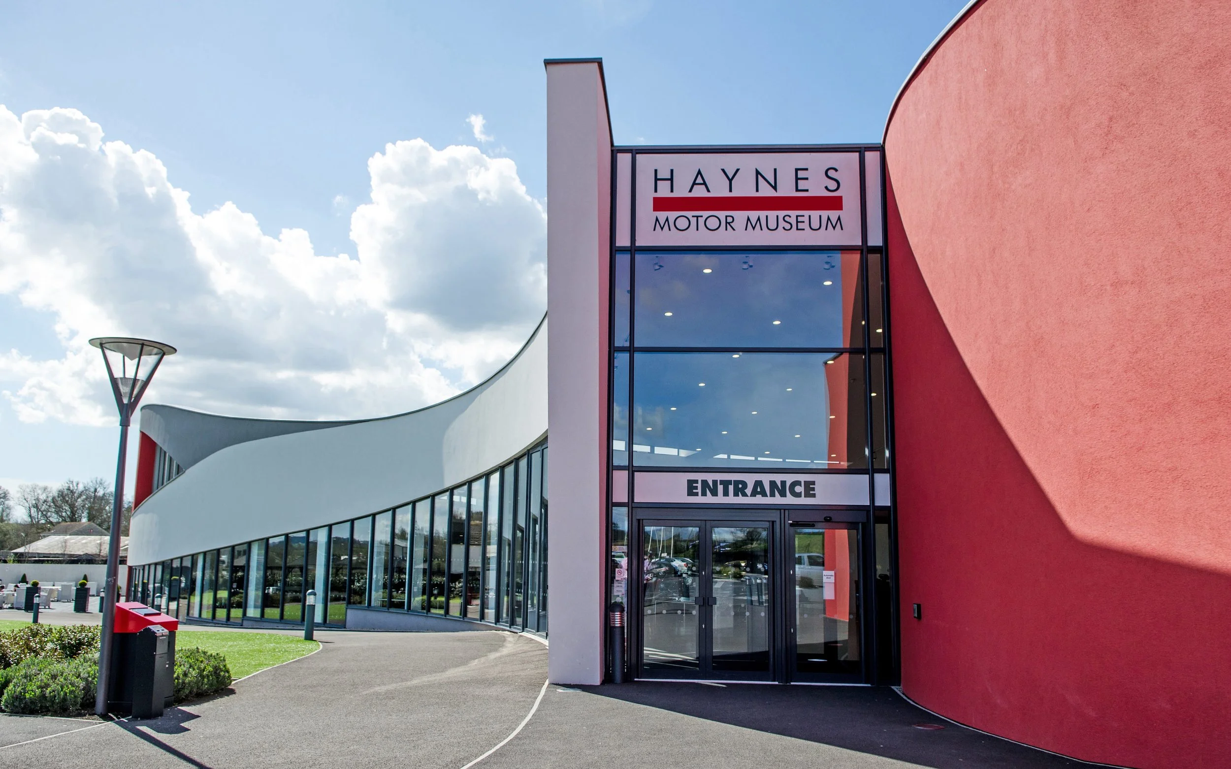 23 APRIL: VALUATION DAY AT HAYNES MOTOR MUSEUM