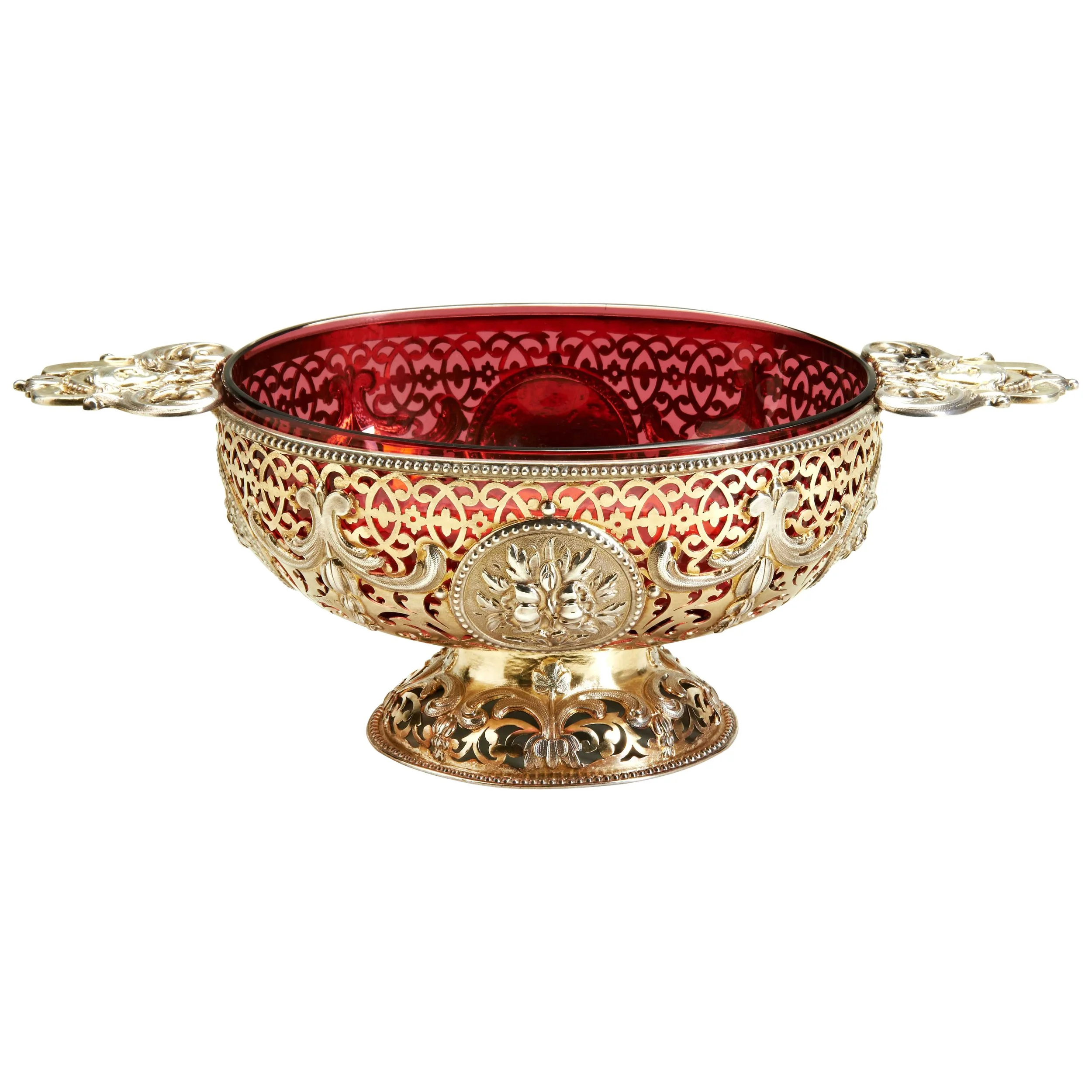 silver-gilt-bowl-cranberry-Property-of-a-Hamphsire-Gentleman-20230322-12....jpg