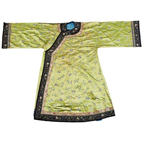 20241111-359-asian-art-lime-green-robe.jpeg