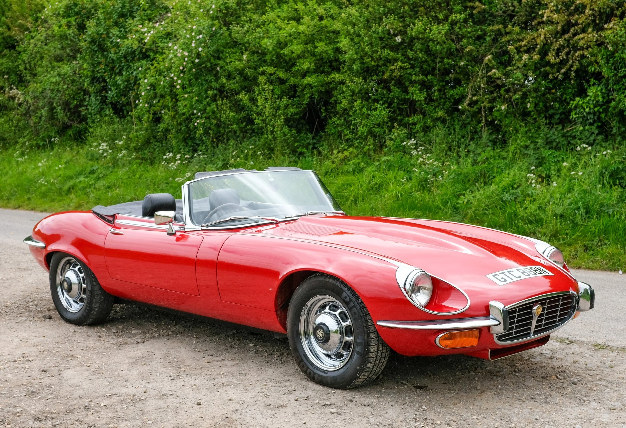 JAGUAR E-TYPE