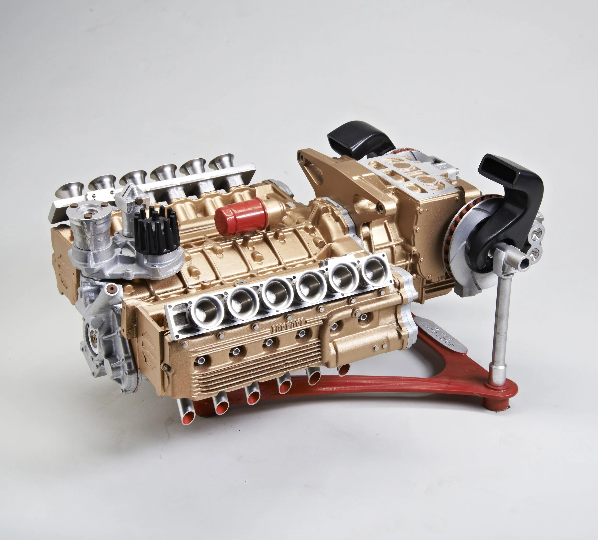 Ferrari Engine Terzo Dalia-min.jpg