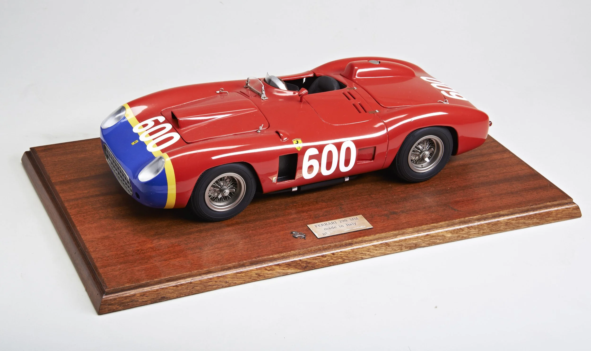 Ferrari 290MM by Conti-min.jpg