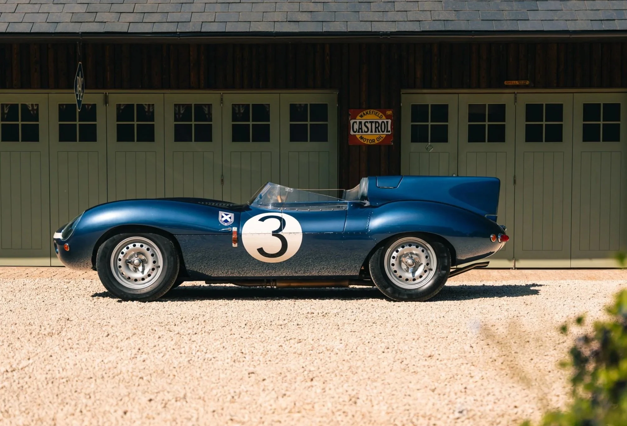 SUNDAY 21 JUNE AT 12:30PM 
FINE CARS
TO BE HELD AT CONCOURS DES LEGENDES, WILTON HOUSE, SALISBURY
1966 JAGUAR D-TYPE REPLICA, ESTIMATE: £60,000 - £80,000
Learn more