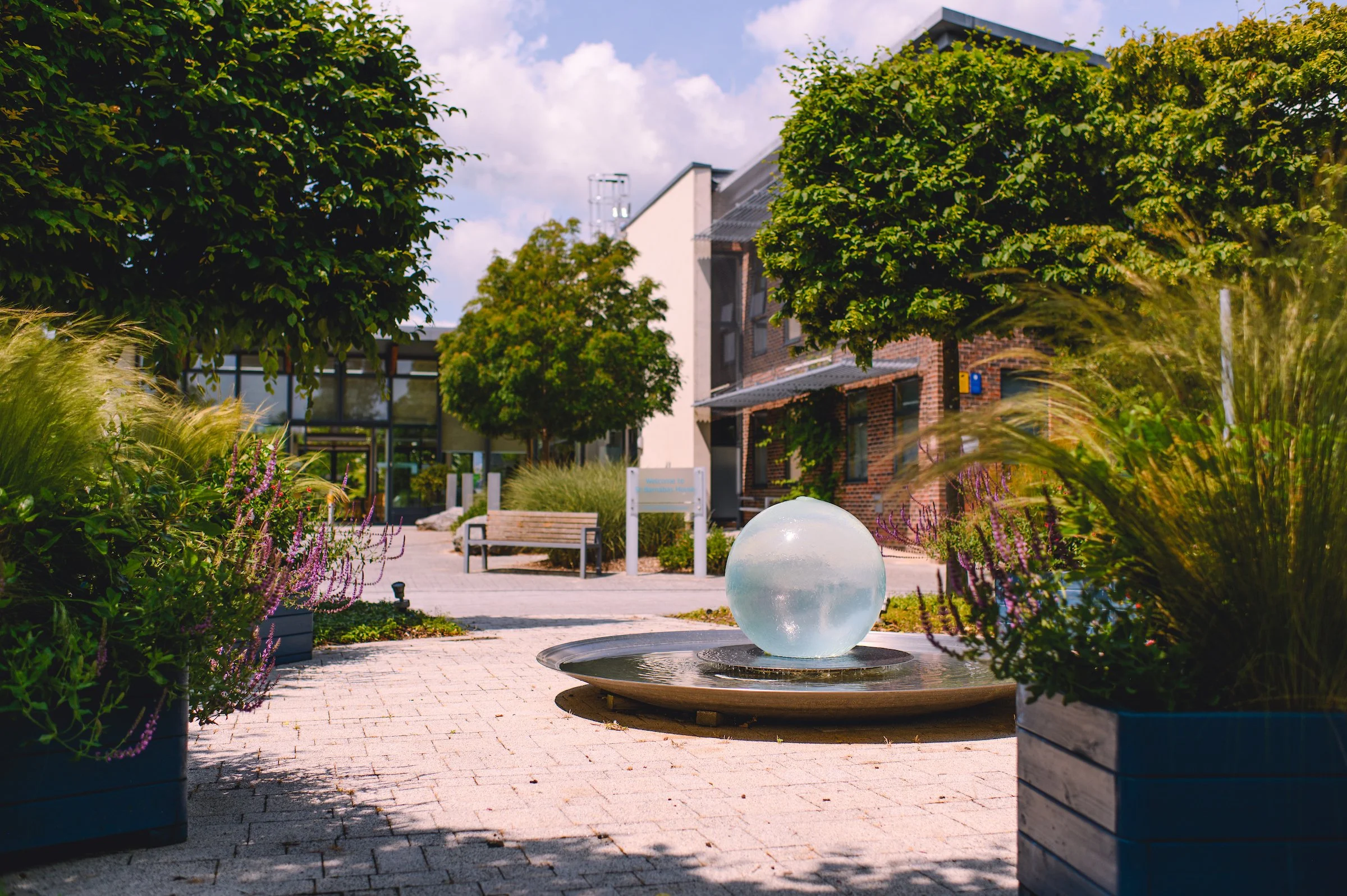 4 JUNE 11:00AM TO 4:00PM
VALUATION DAY
IN AID OF ST BARNABAS HOUSE HOSPICE CARE
AT DORE & REES MOTORING, STEYNING, WEST SUSSEX
Learn more