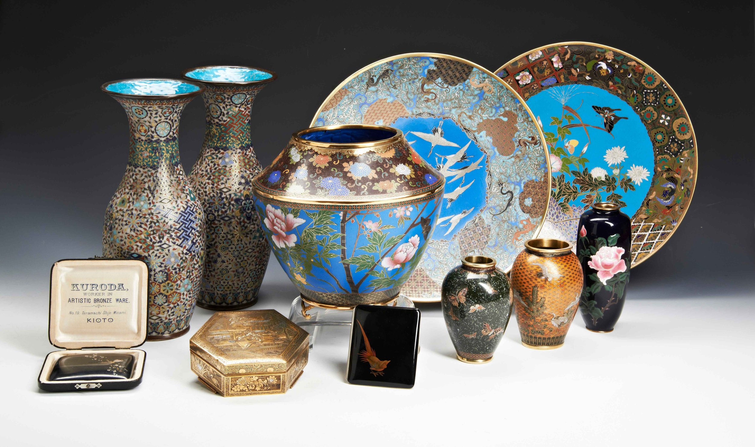 11 NOVEMBER 2025
THE ALAN BOSTOCK COLLECTION - PART II
JAPANESE CLOISONNE AND WORKS OF ART
