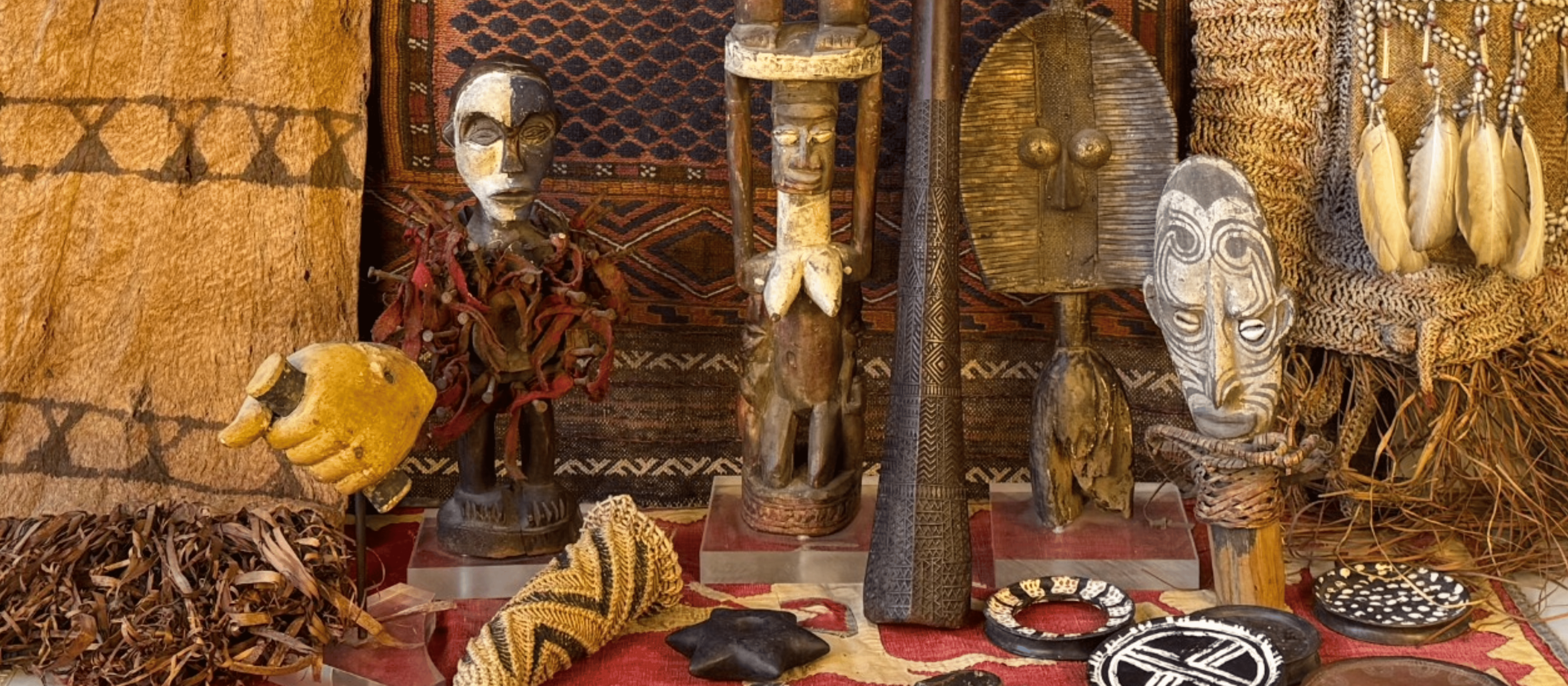 FRIDAY 15 AUGUST AT 9:30AM
SELECT INTERIORS
INCLUDING THE ANTHROPOLOGICAL COLLECTION OF NICOLAS KINLOCH
Learn more