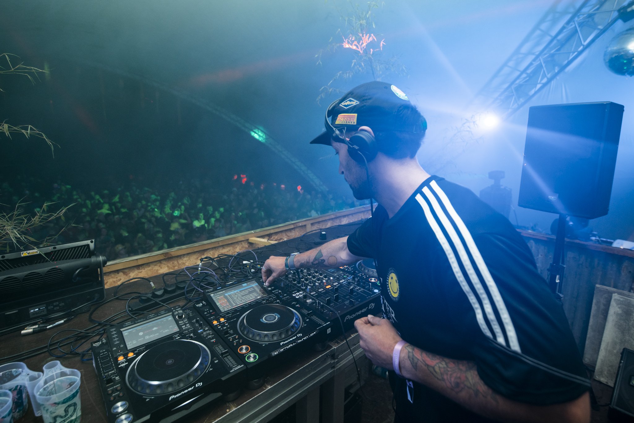 LEO_Sat_004_1454_WEB.jpg