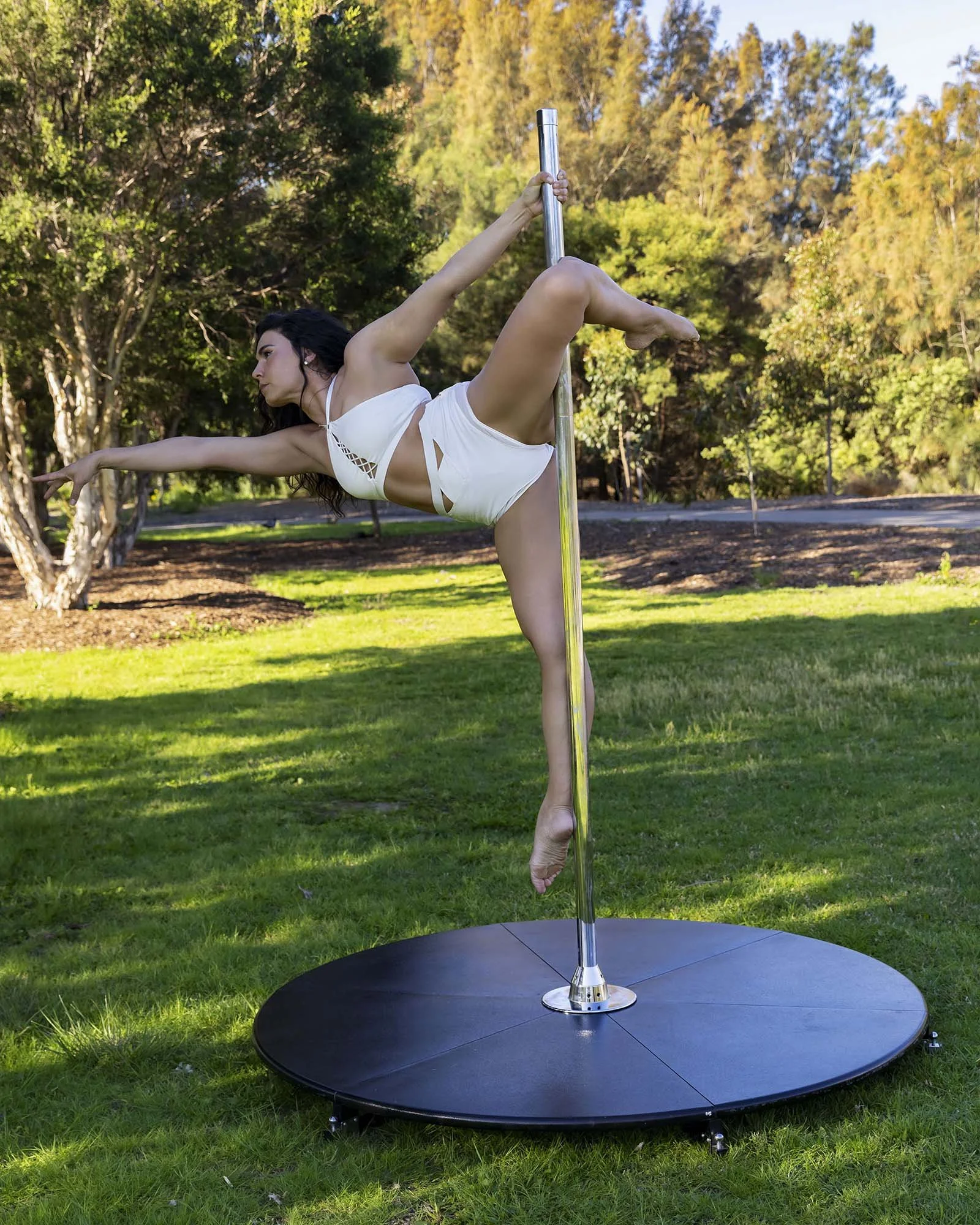 outdoor pole dance photoshoot