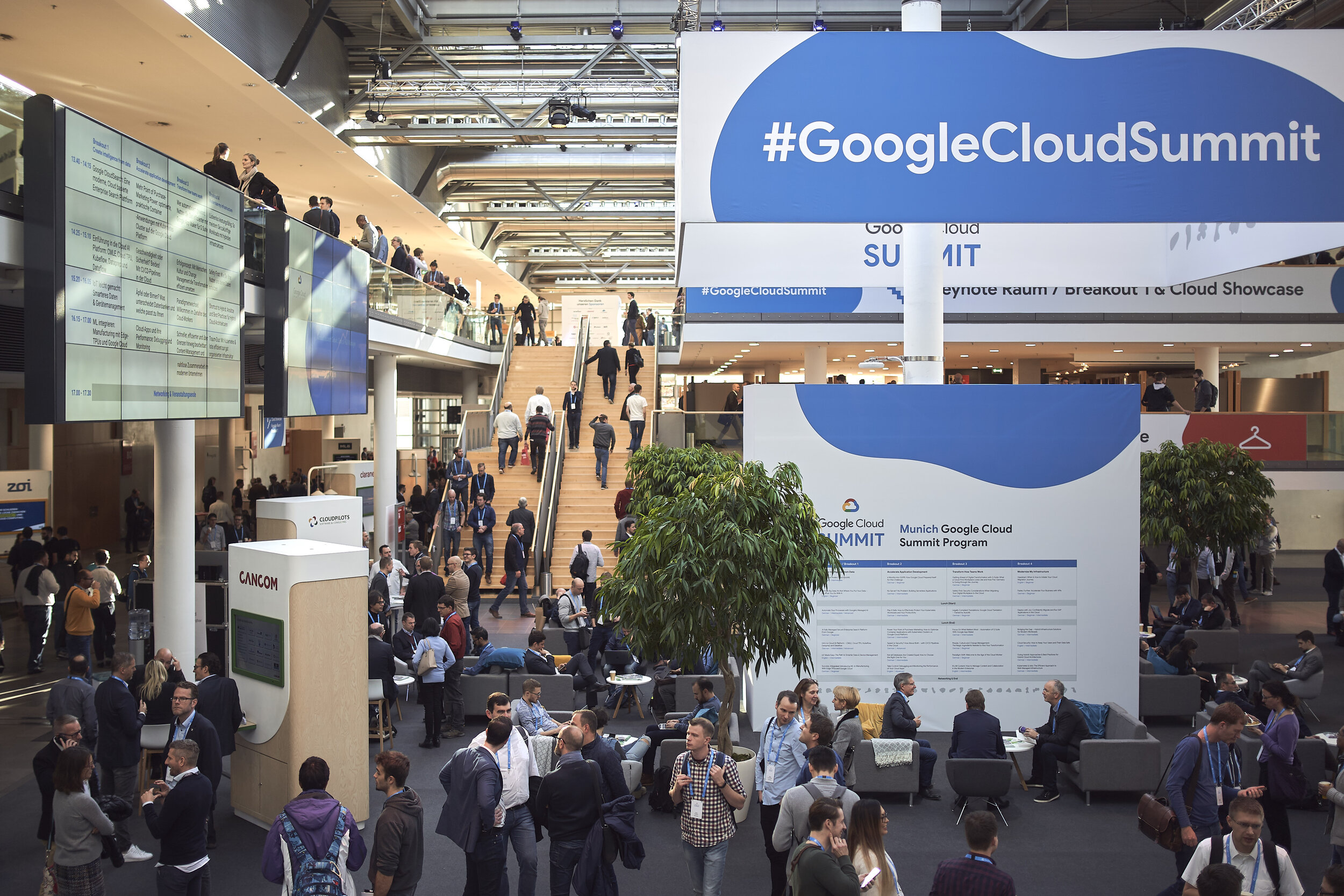 Fabian_Vogl_2018-11-20_Google_Cloud_Summit_0311.jpg